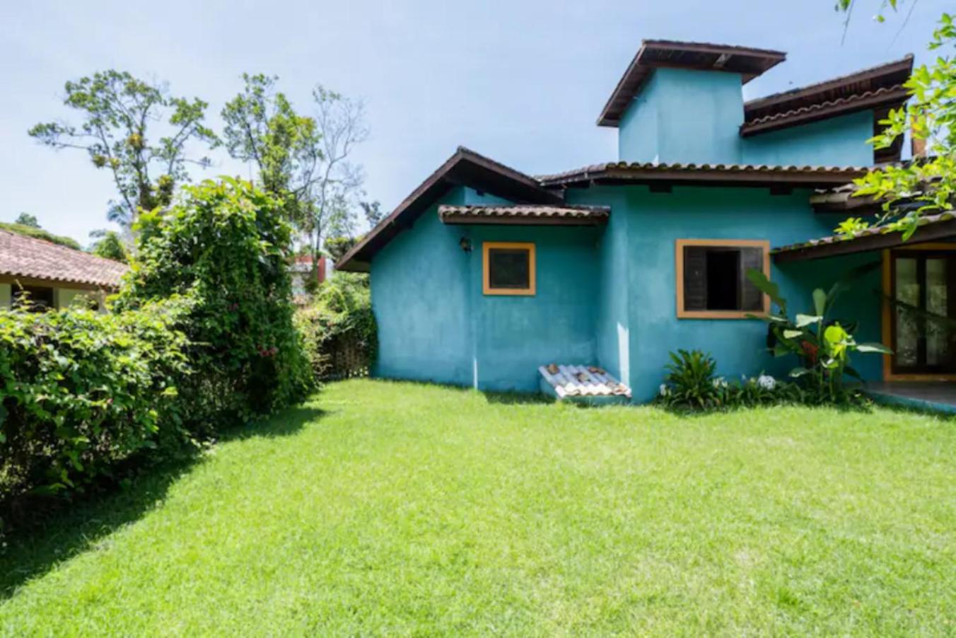 Casa rústica e aconchegante a 150 mts da praia