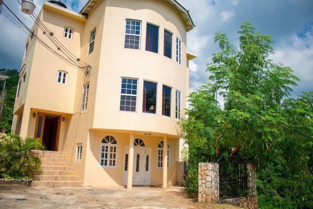 A Lovely Jamaican Get-Away