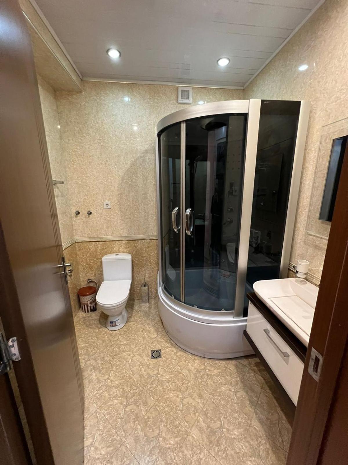 Big Apartment Tbilisi