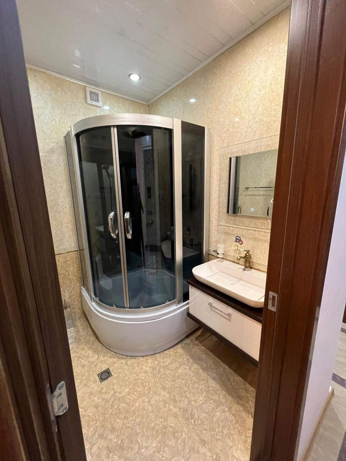 Big Apartment Tbilisi