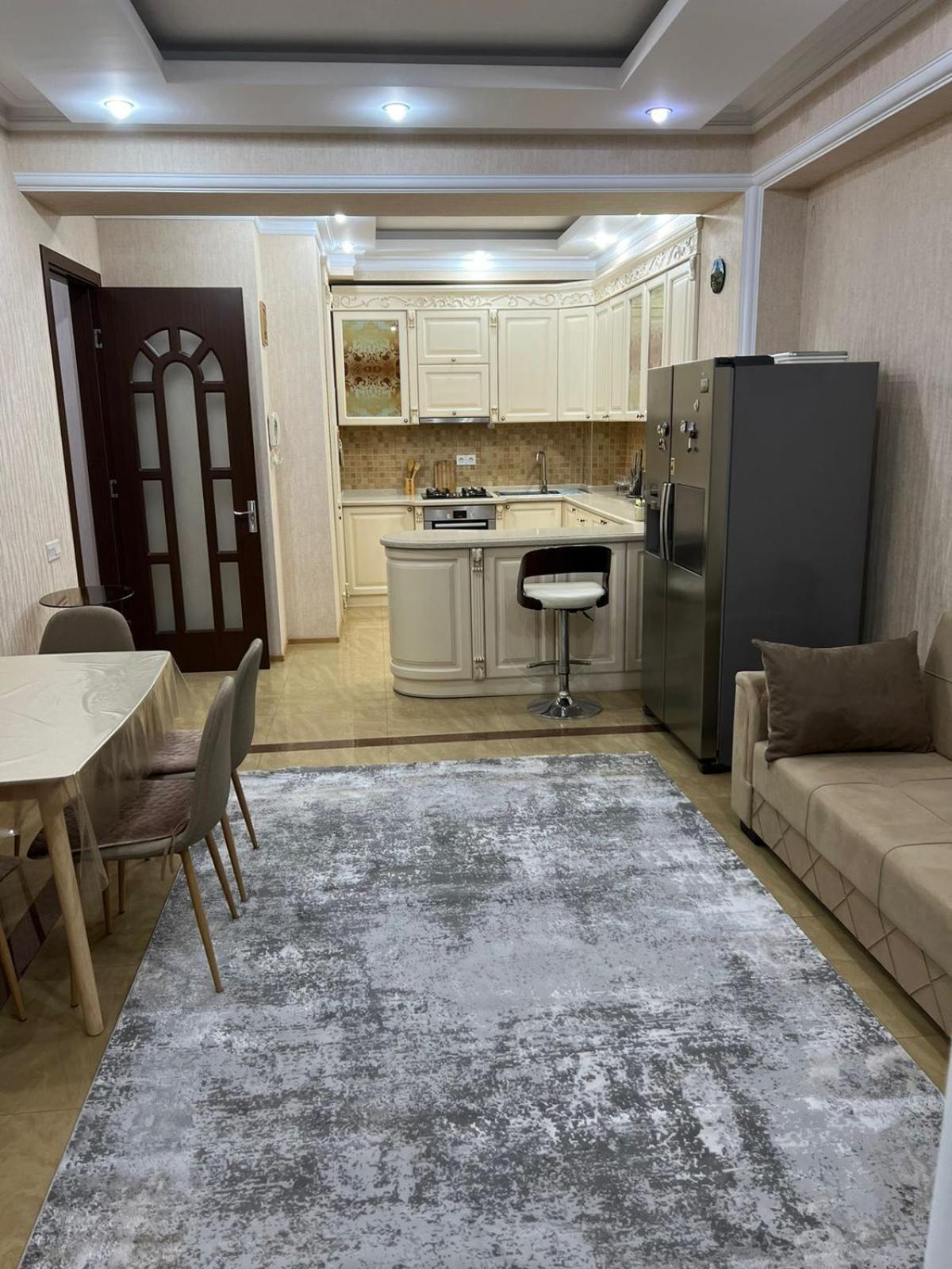 Big Apartment Tbilisi