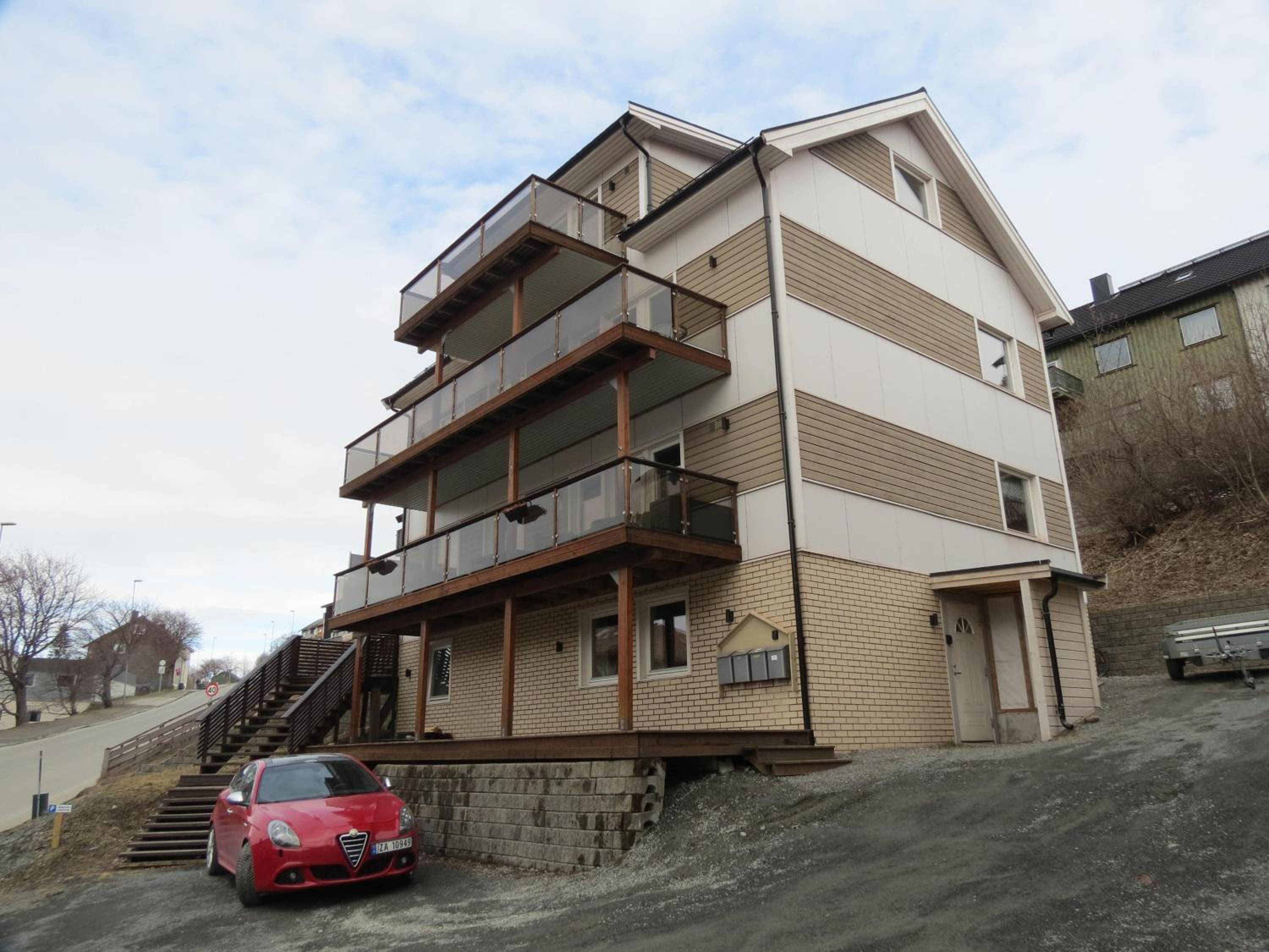 Koselig og moderne leilighet, meget sentralt i Narvik med gratis parkering! view 2