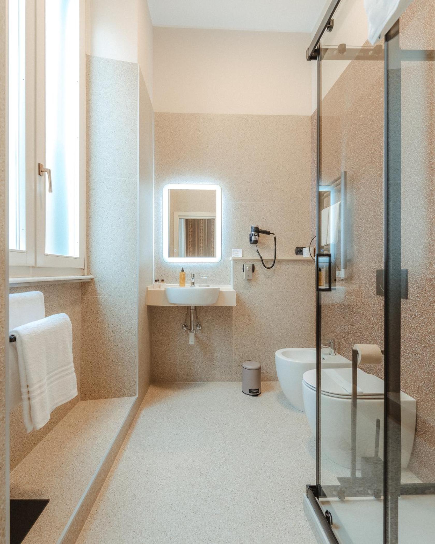 Lifestyle and Suites