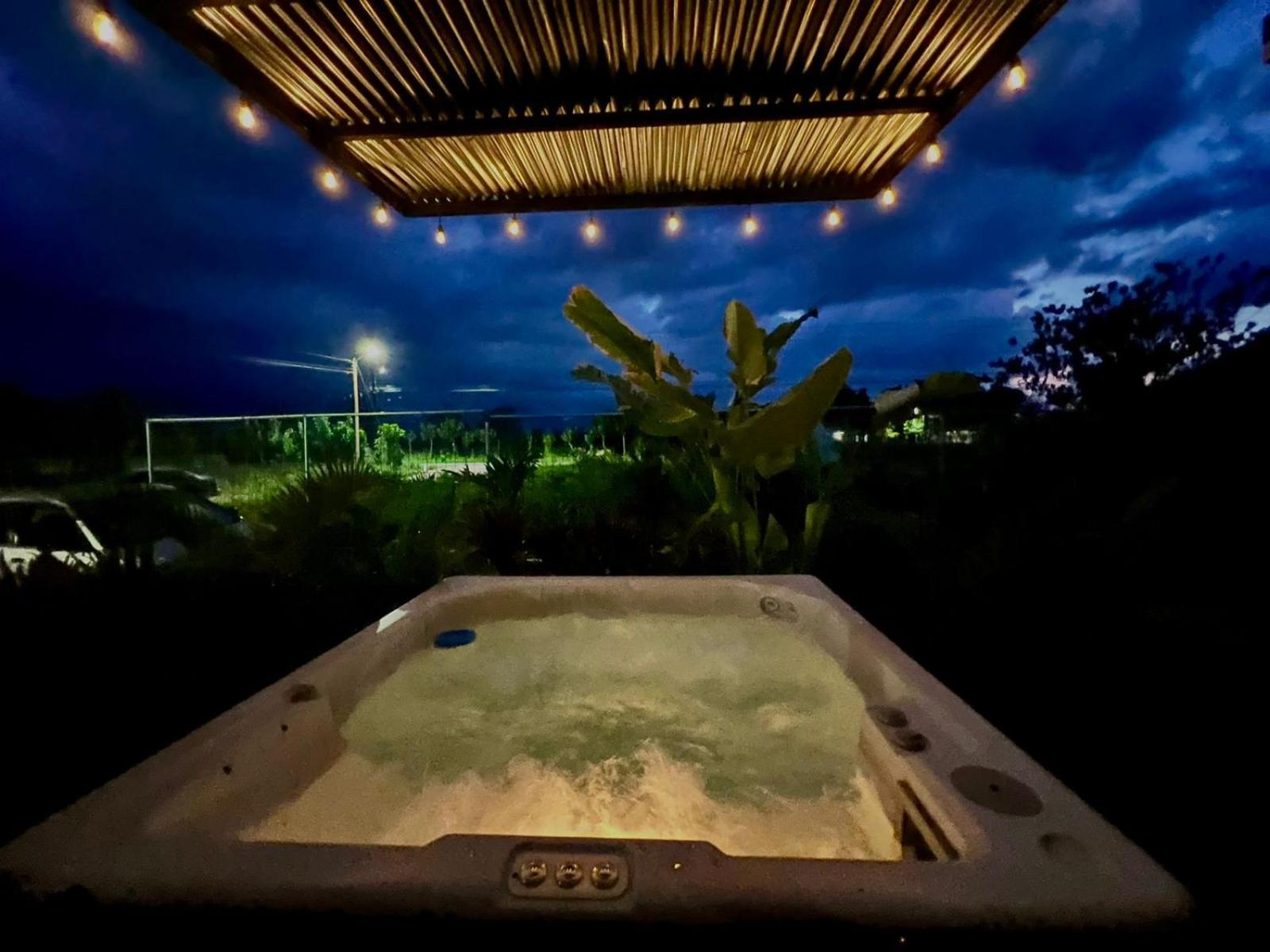 Casita Sura with Private Jacuzzi