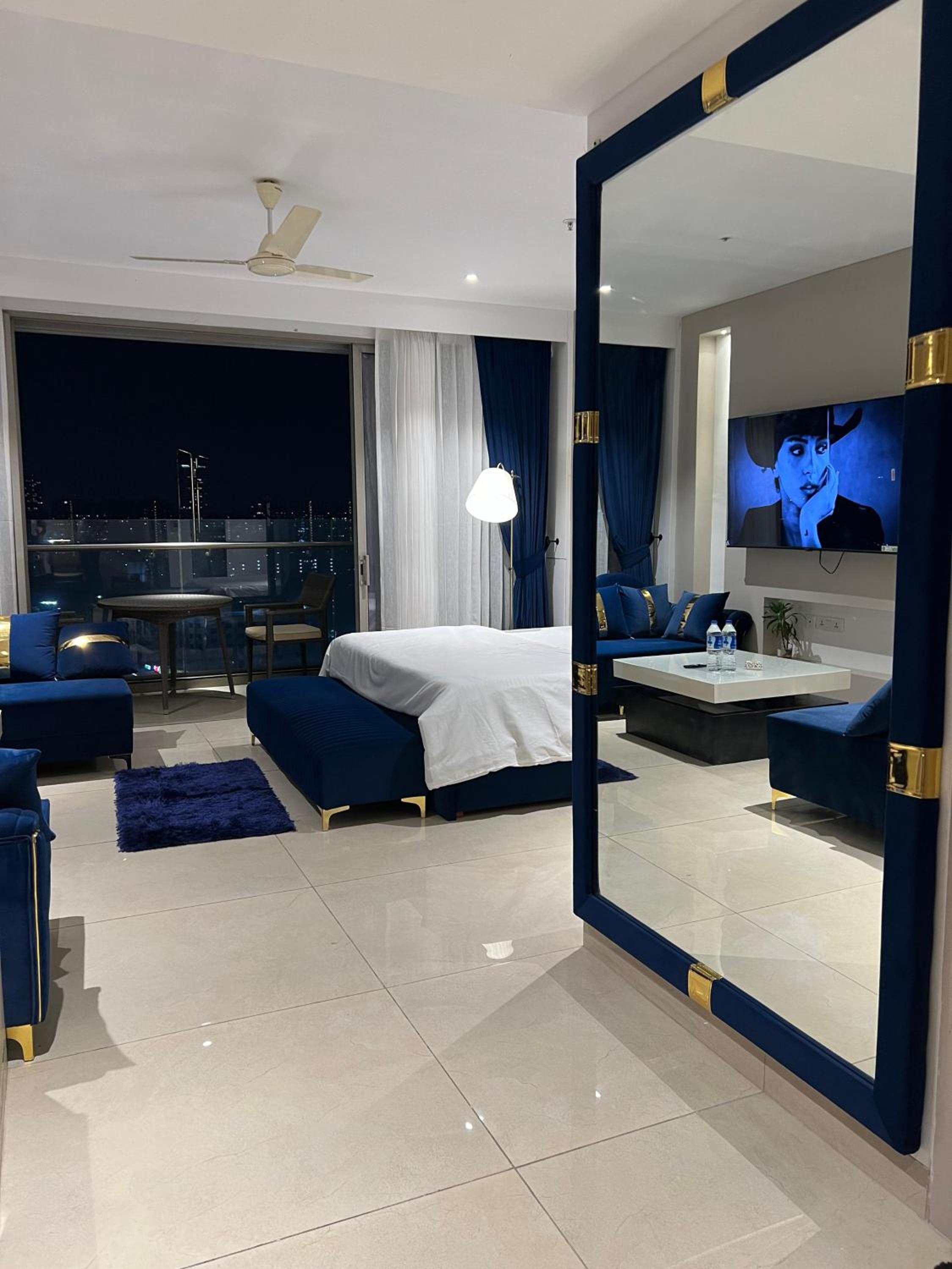 hotel room