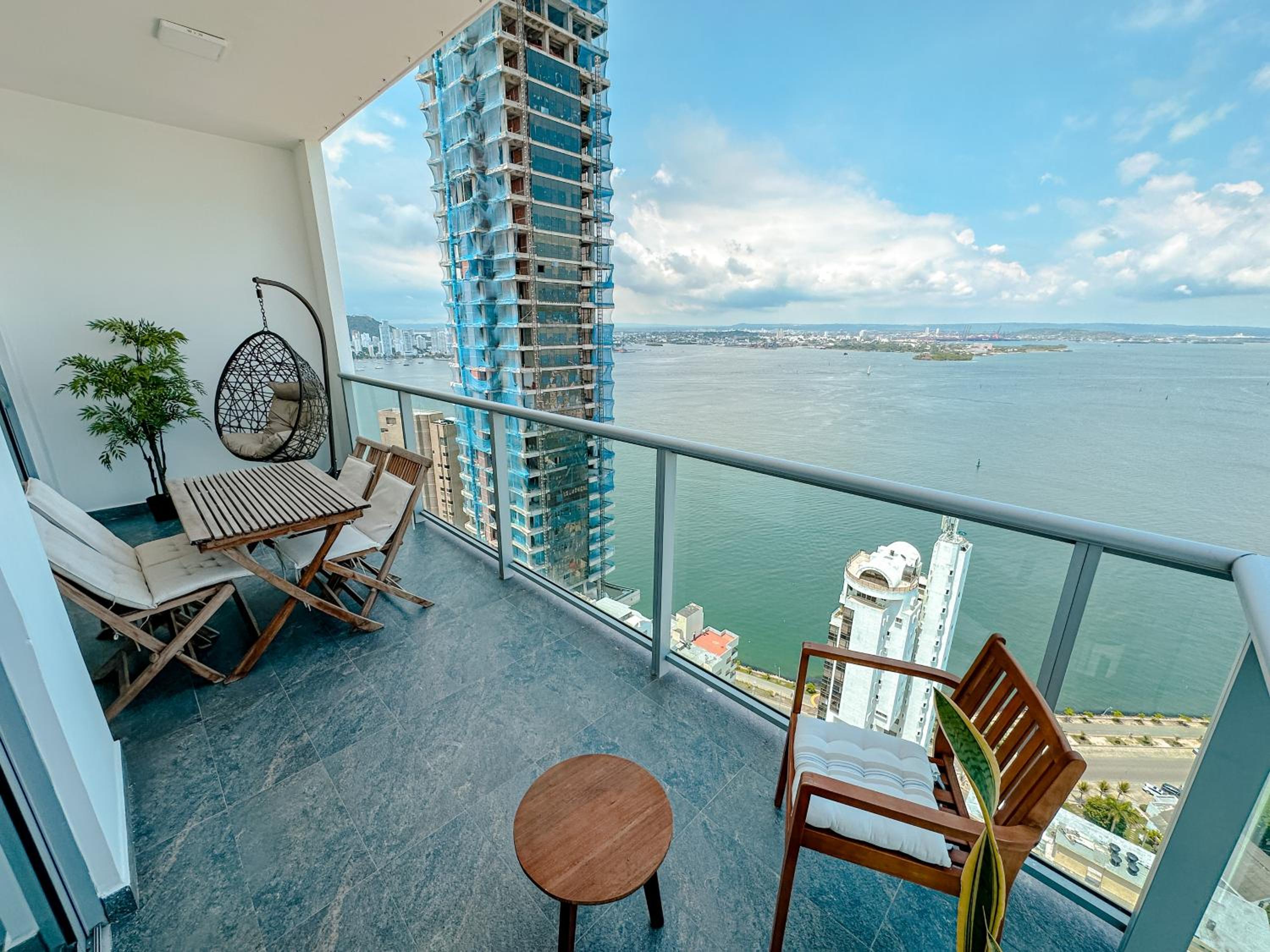 Apartamento con vista a la bahía