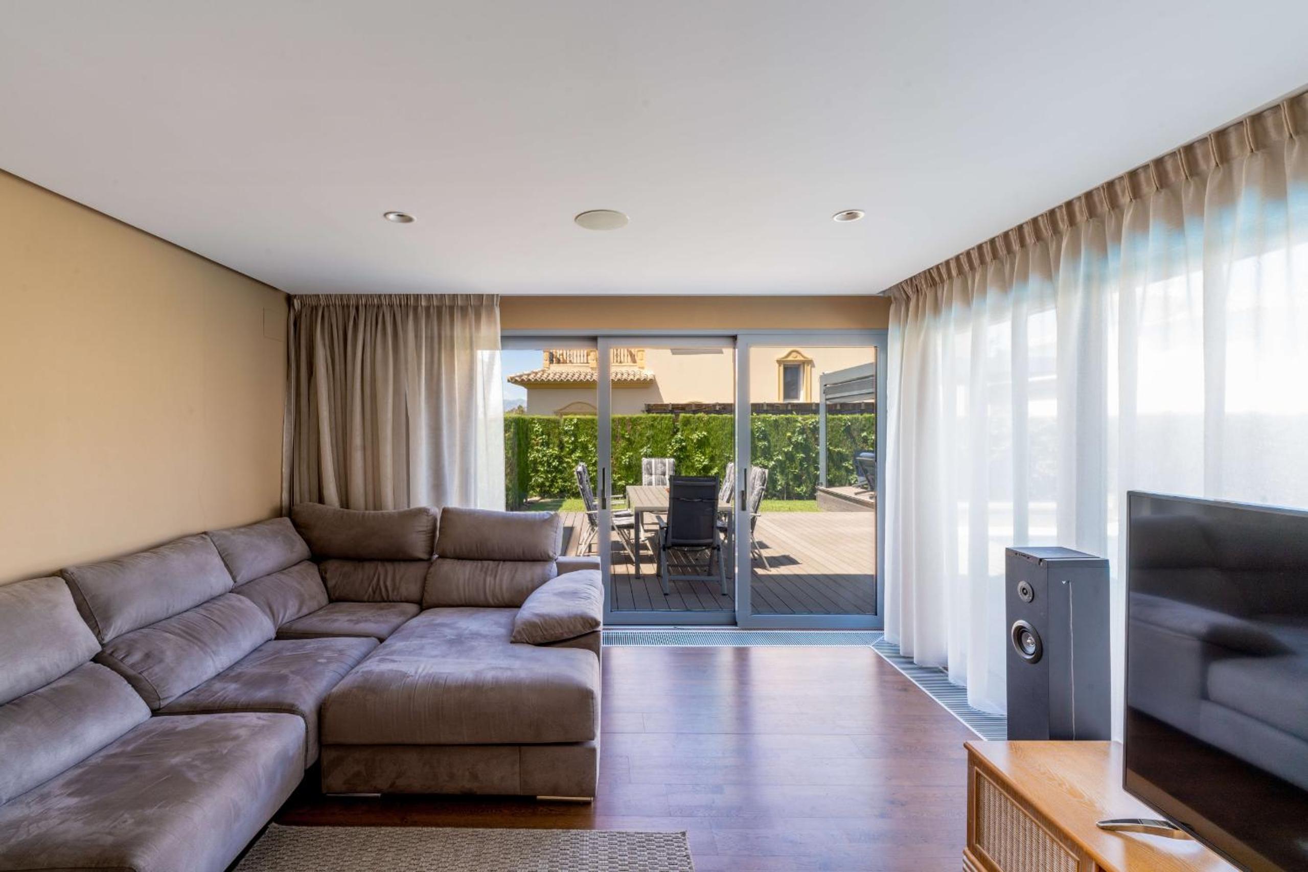 Villa Beachside Retreat by ON Travel