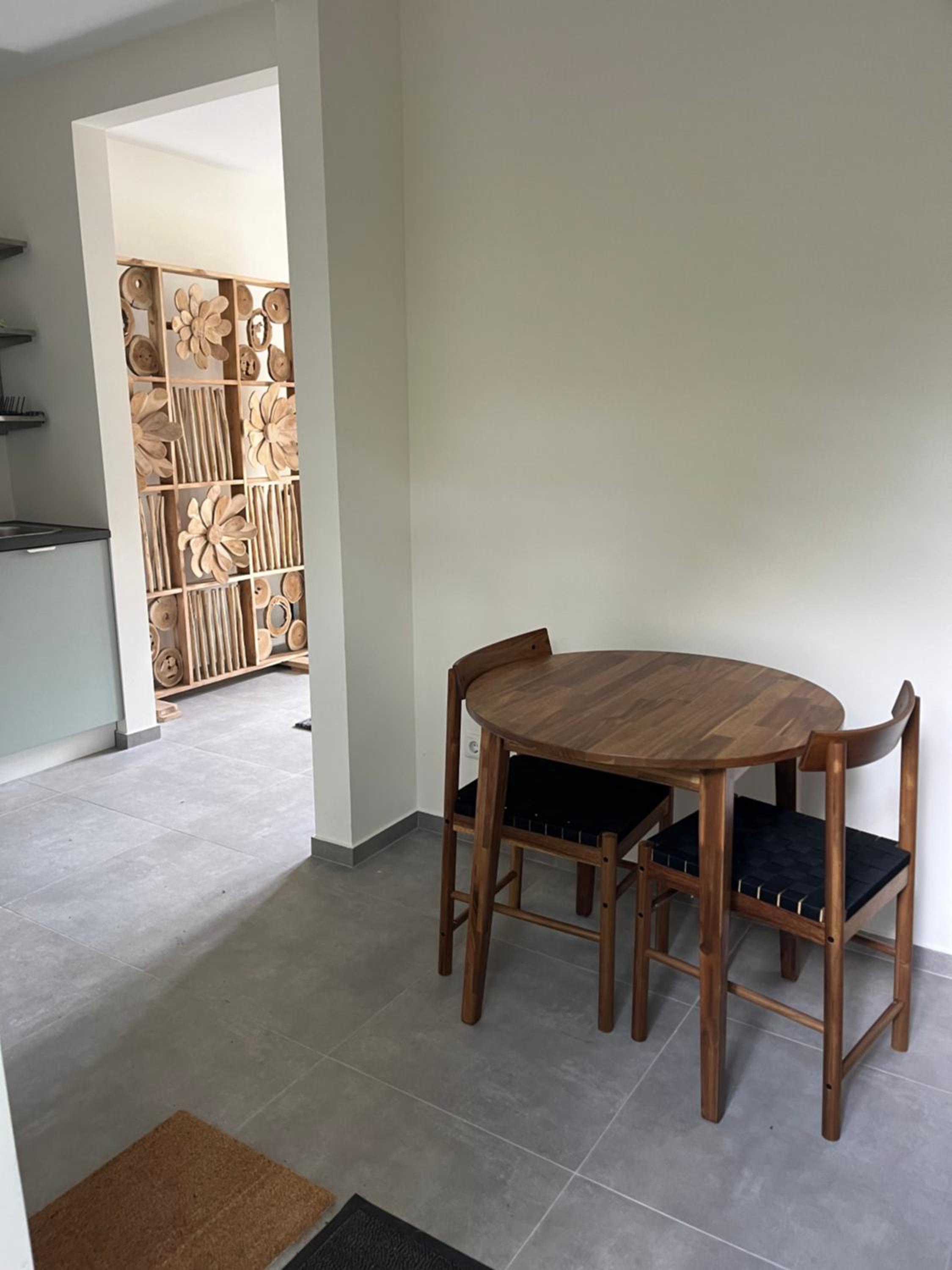 Huisje Teak view 5
