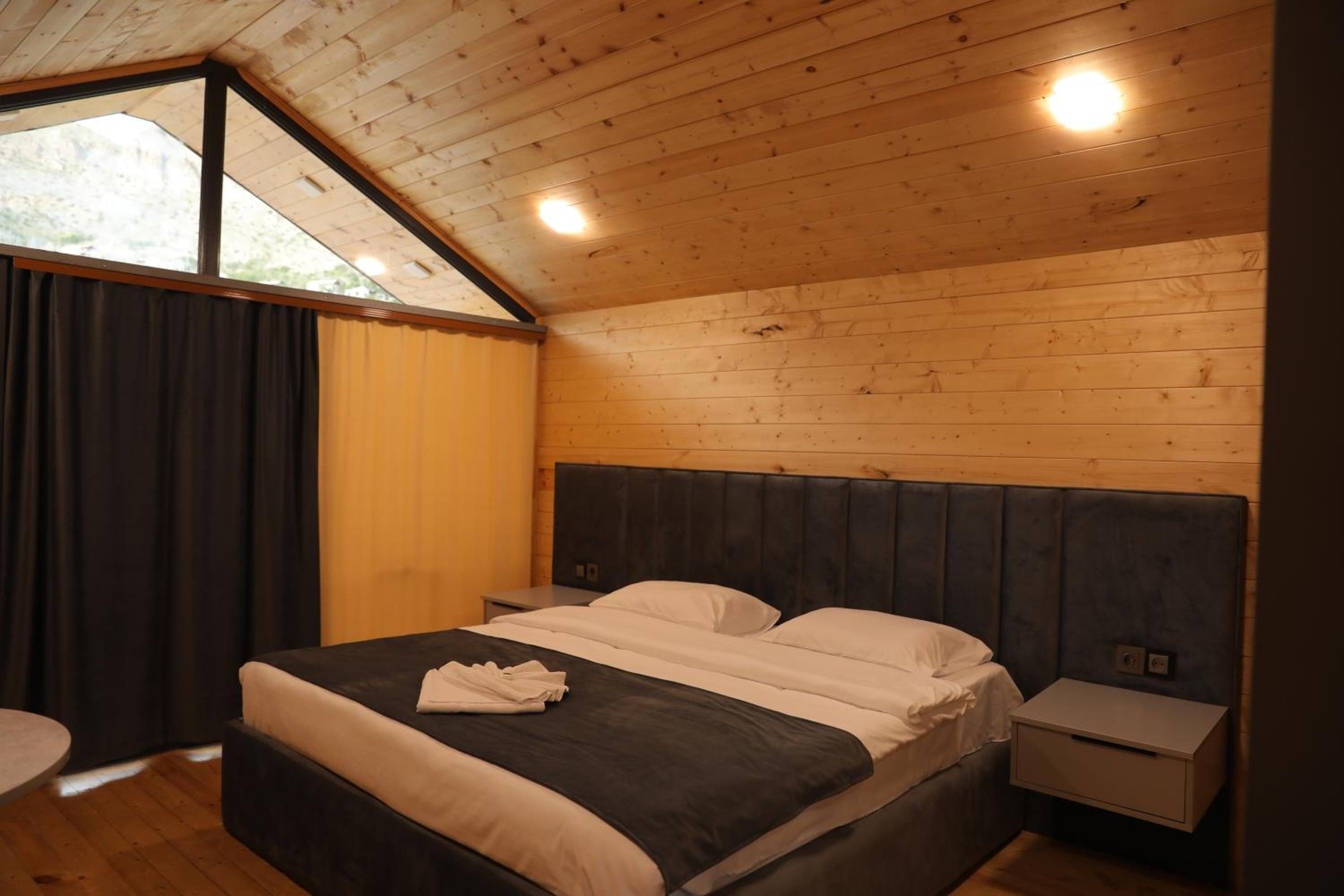 NICE HOUSE HOTEL Meghri