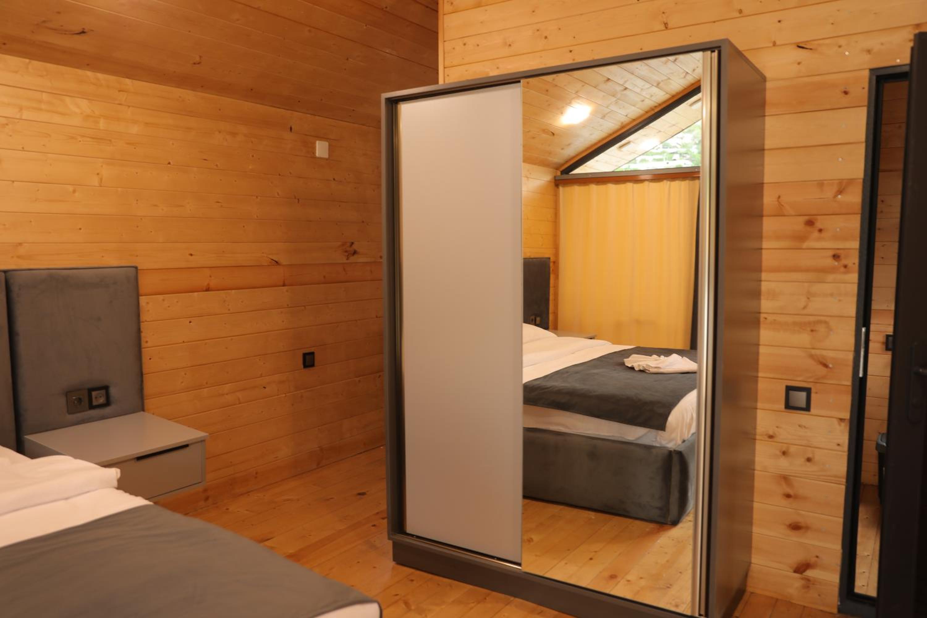 NICE HOUSE HOTEL Meghri