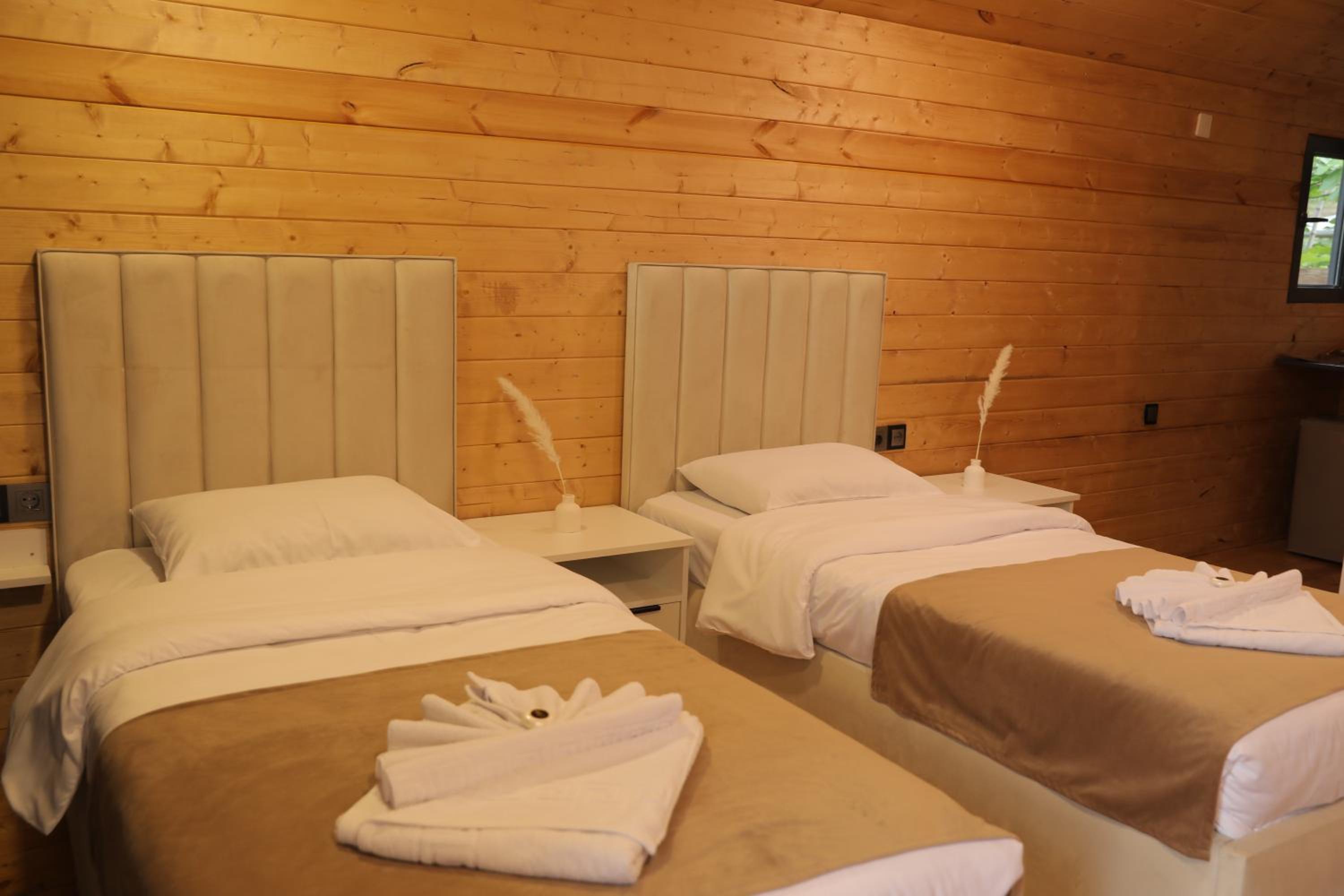 NICE HOUSE HOTEL Meghri