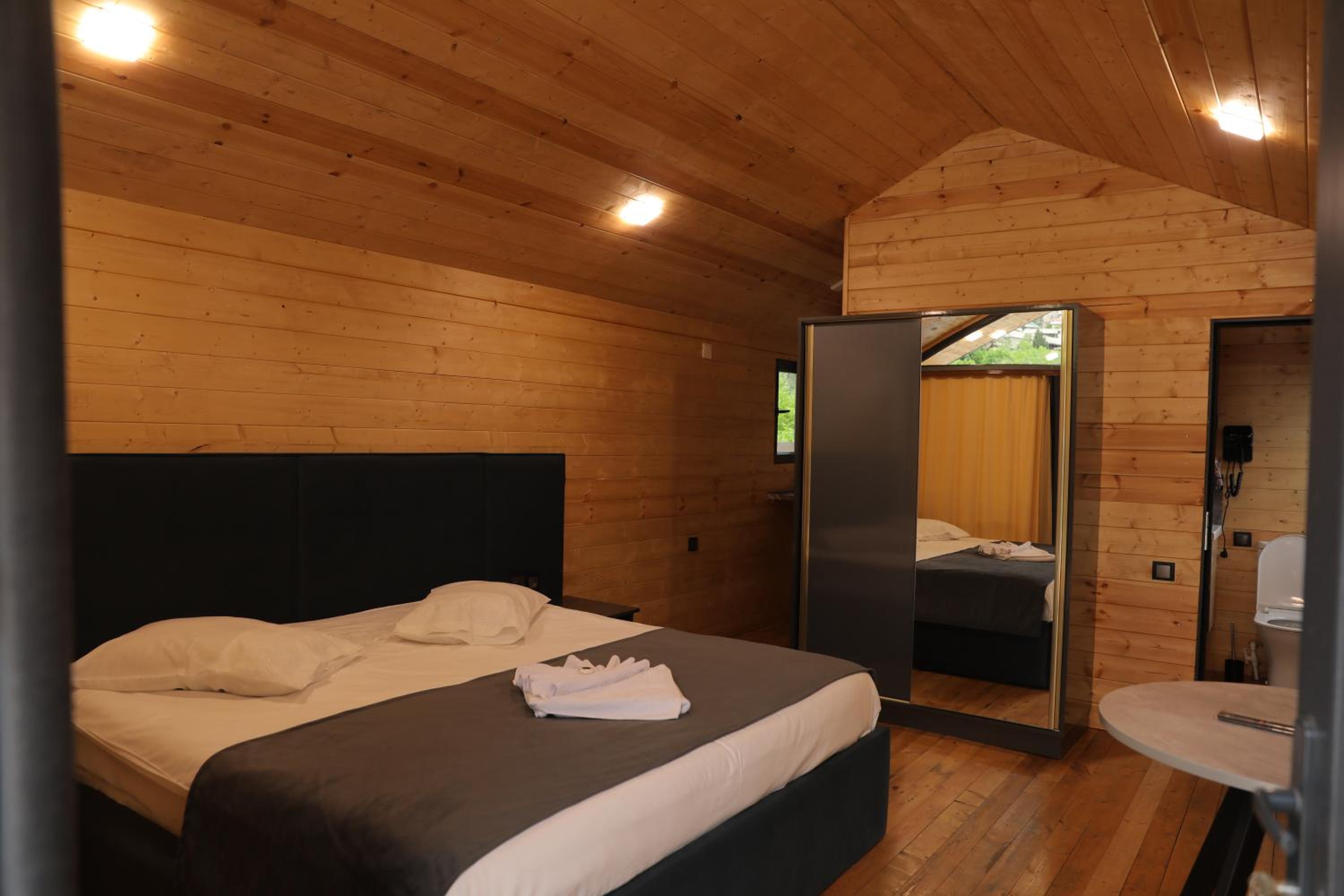 NICE HOUSE HOTEL Meghri