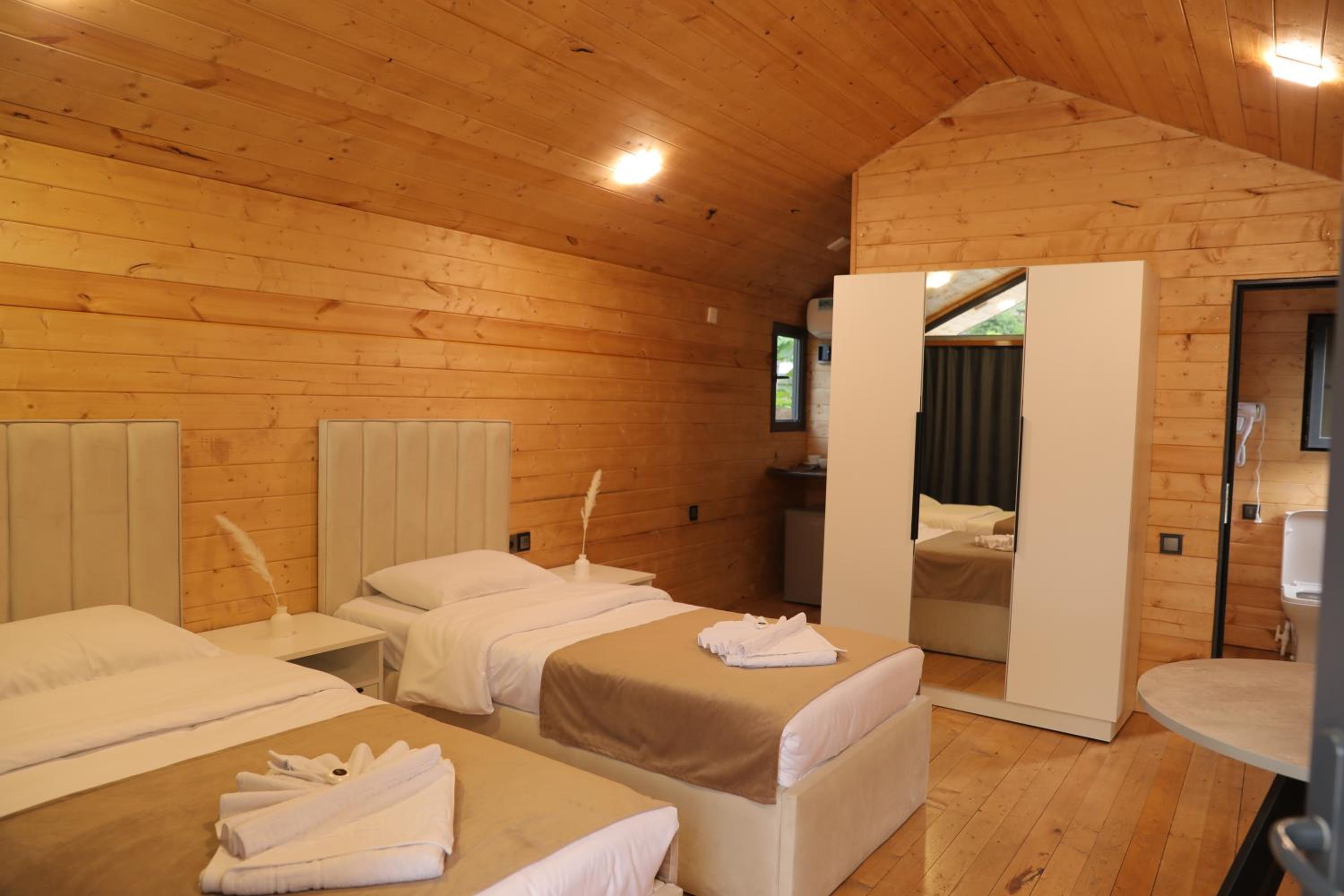 NICE HOUSE HOTEL Meghri