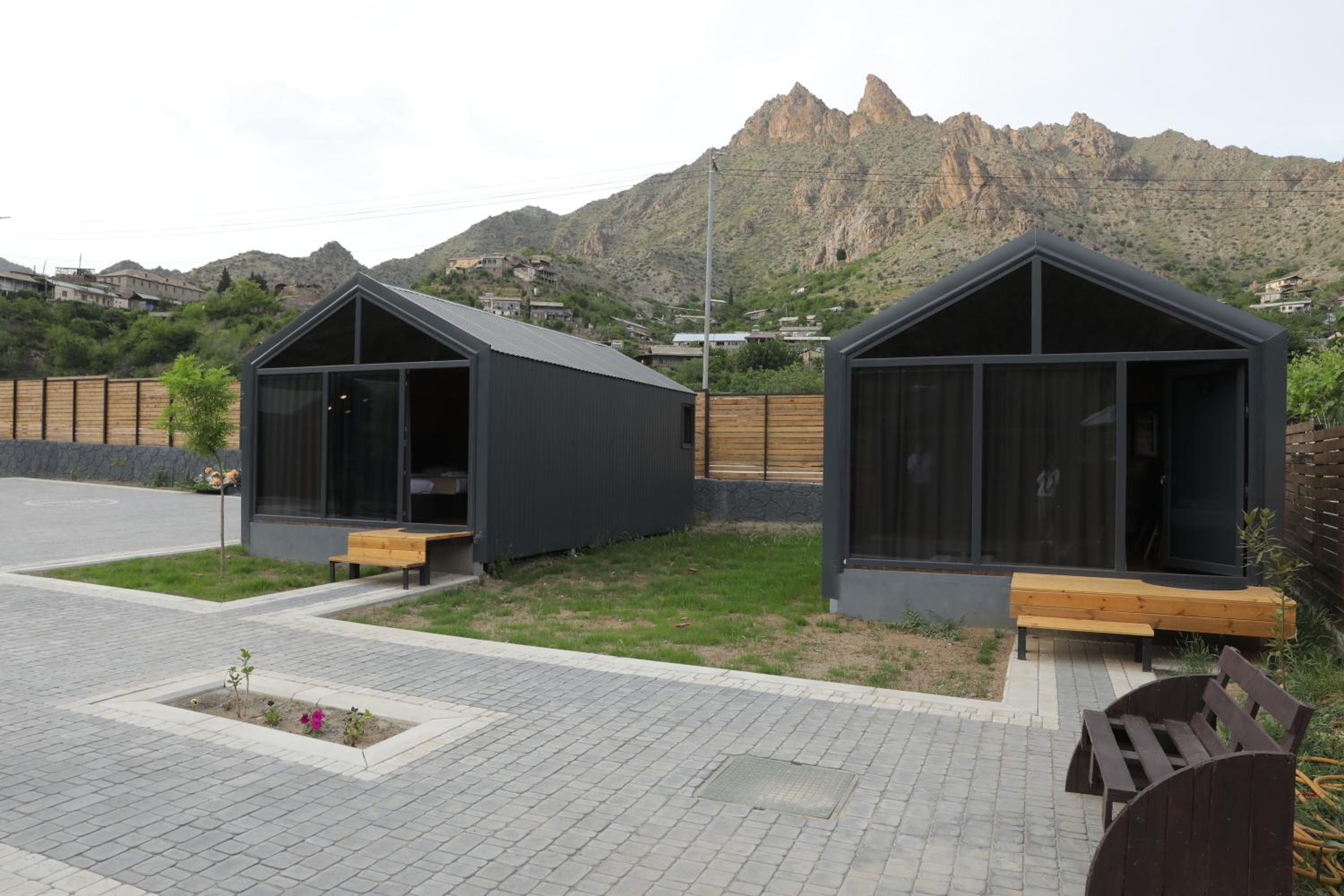 NICE HOUSE HOTEL Meghri