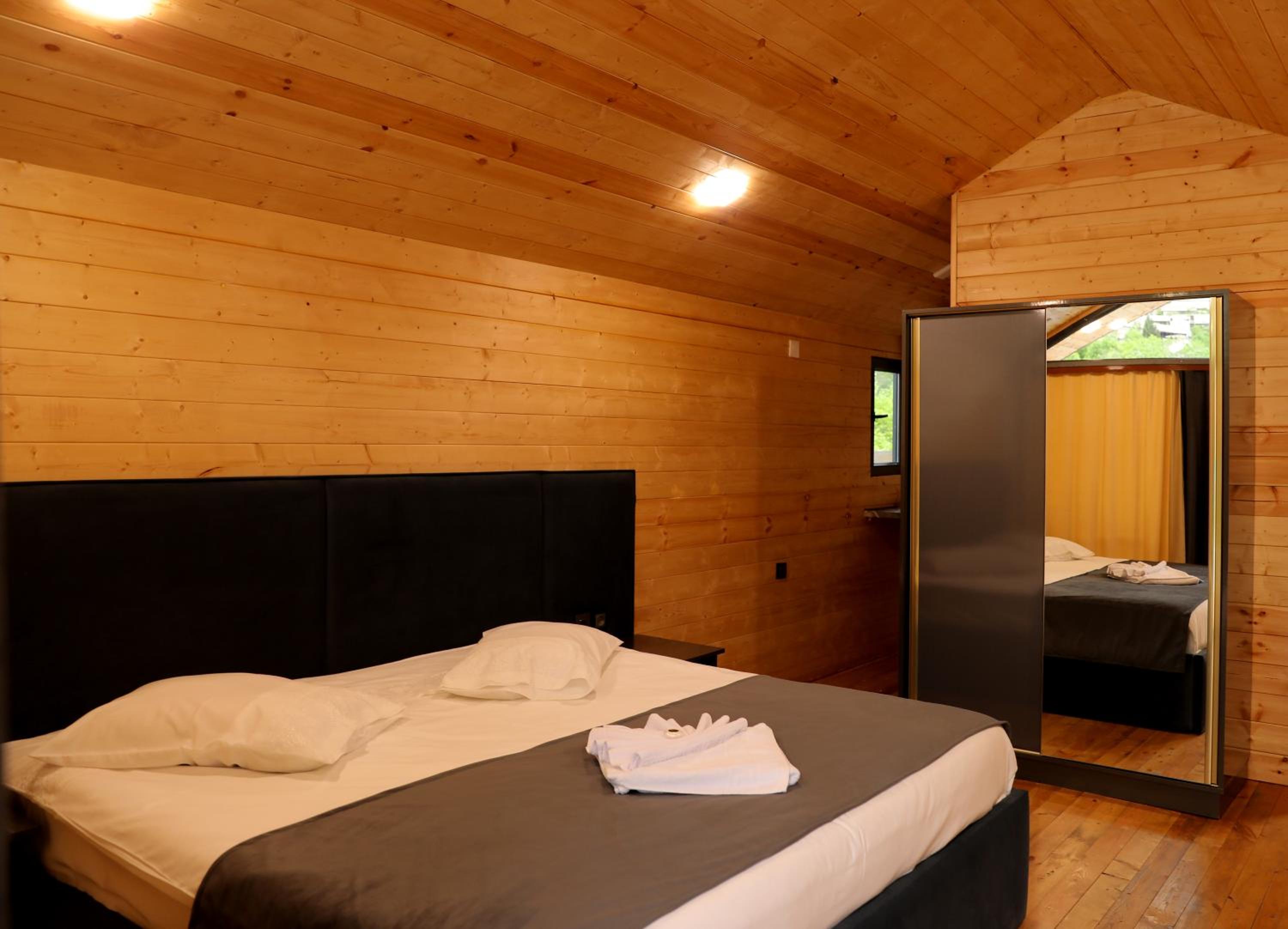 NICE HOUSE HOTEL Meghri