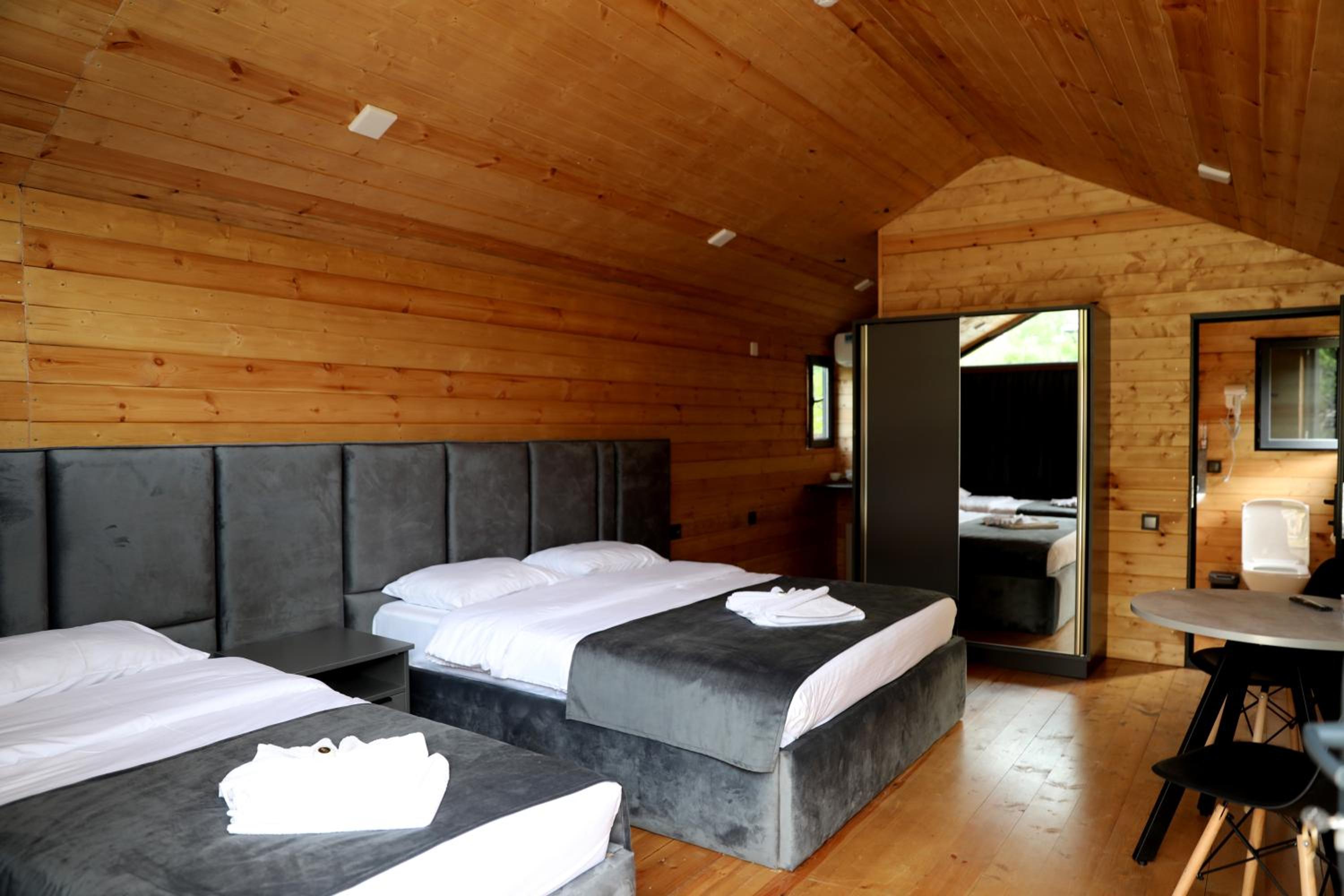 NICE HOUSE HOTEL Meghri