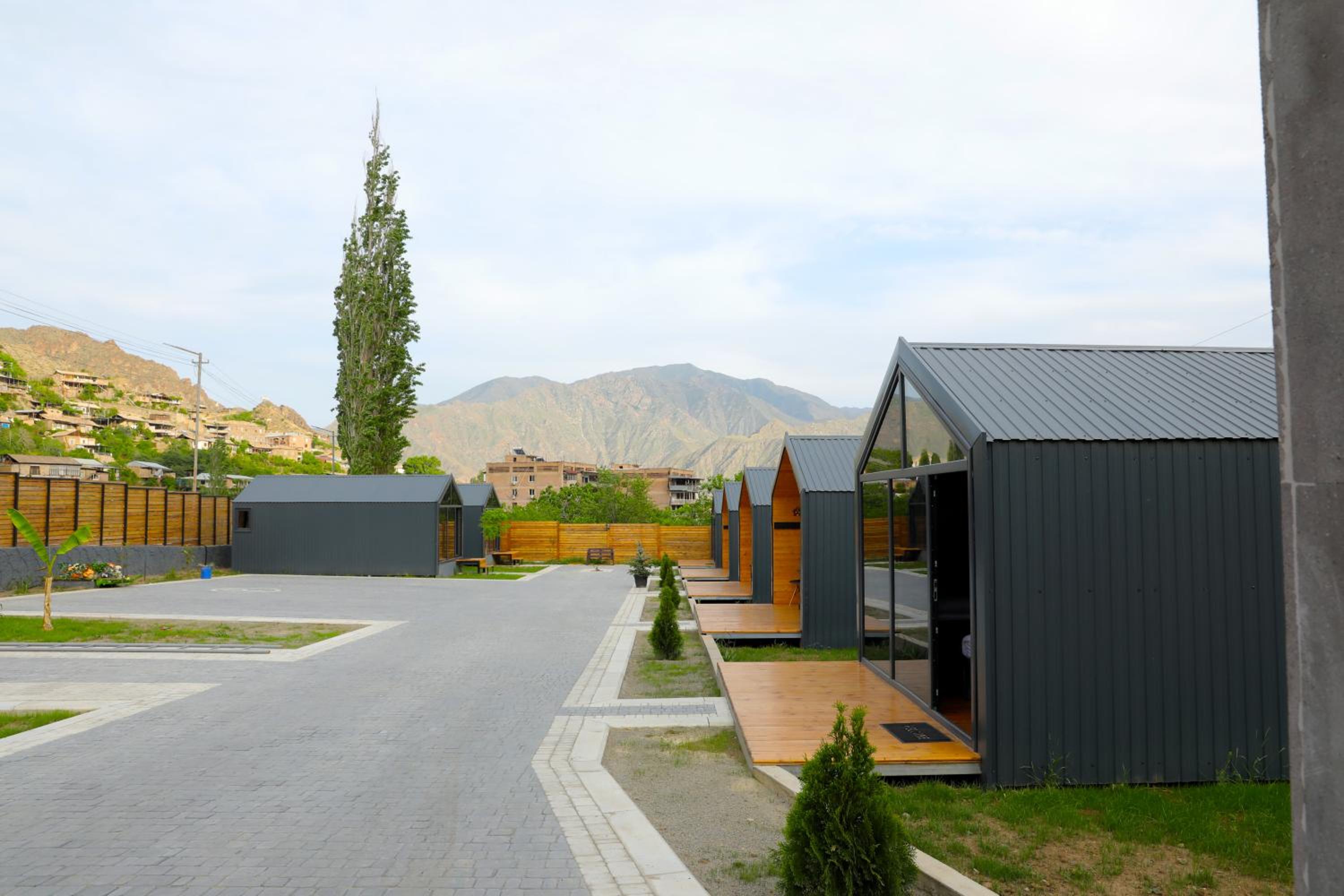 NICE HOUSE HOTEL Meghri