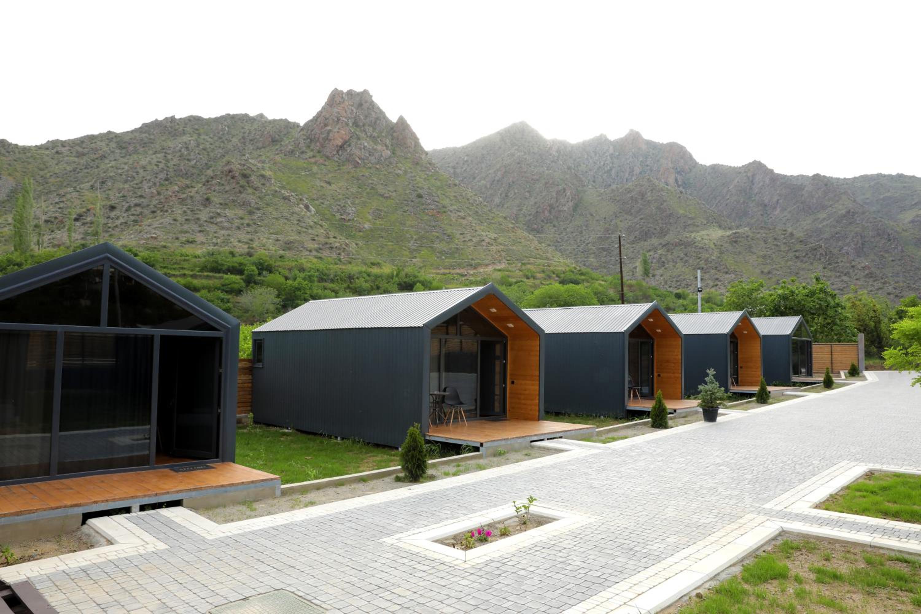 NICE HOUSE HOTEL Meghri