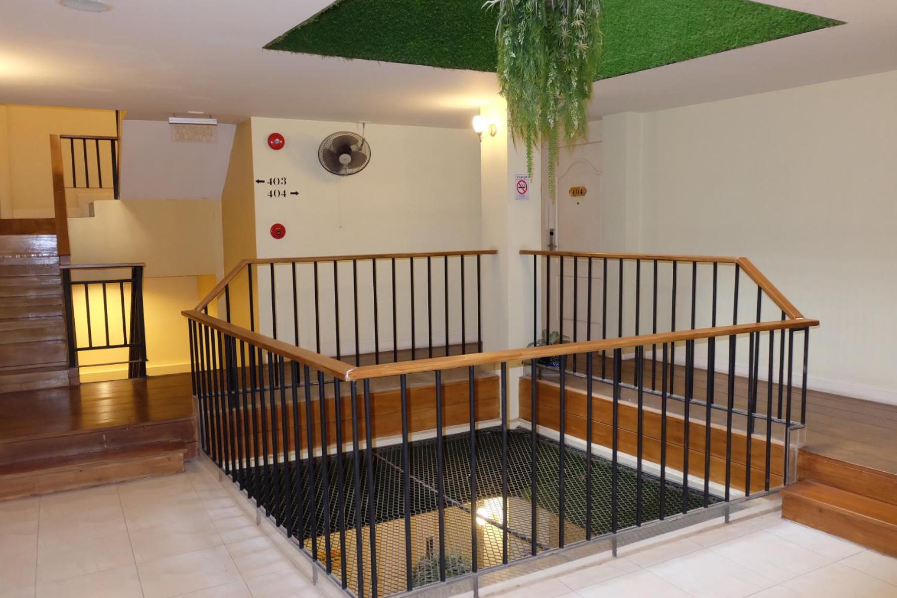 Siri Poshtel Bangkok