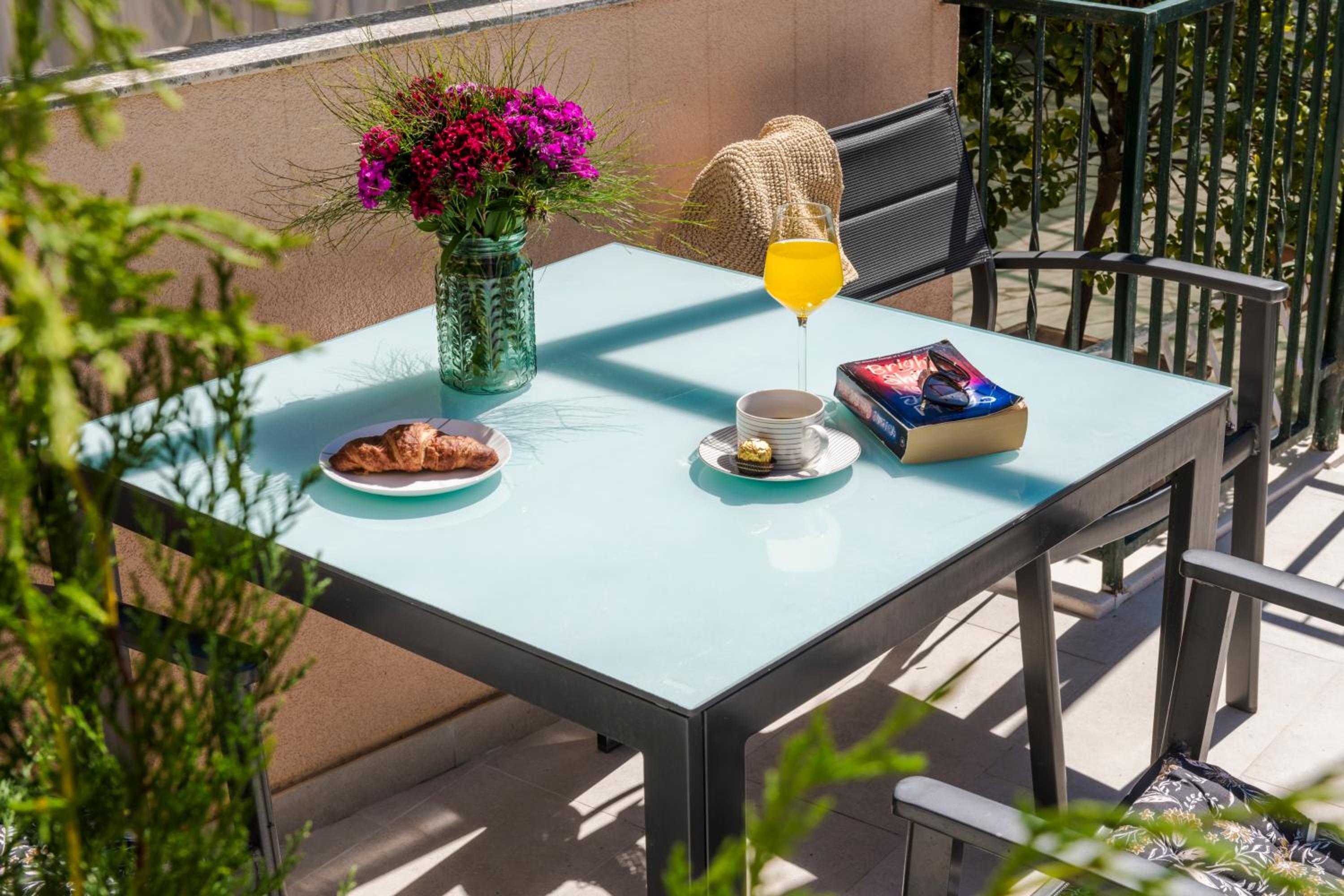 balance & terrace