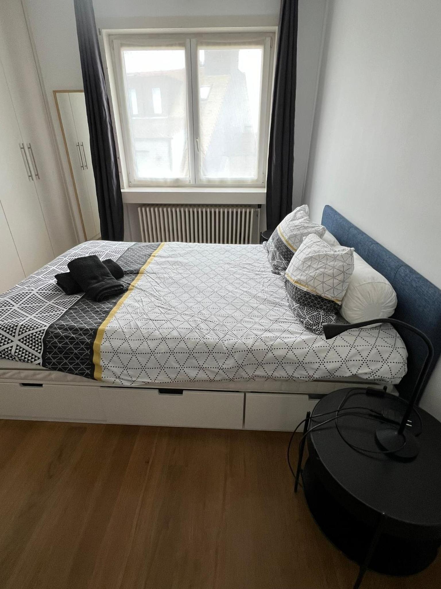 Zoute penthouse (near place Albert)