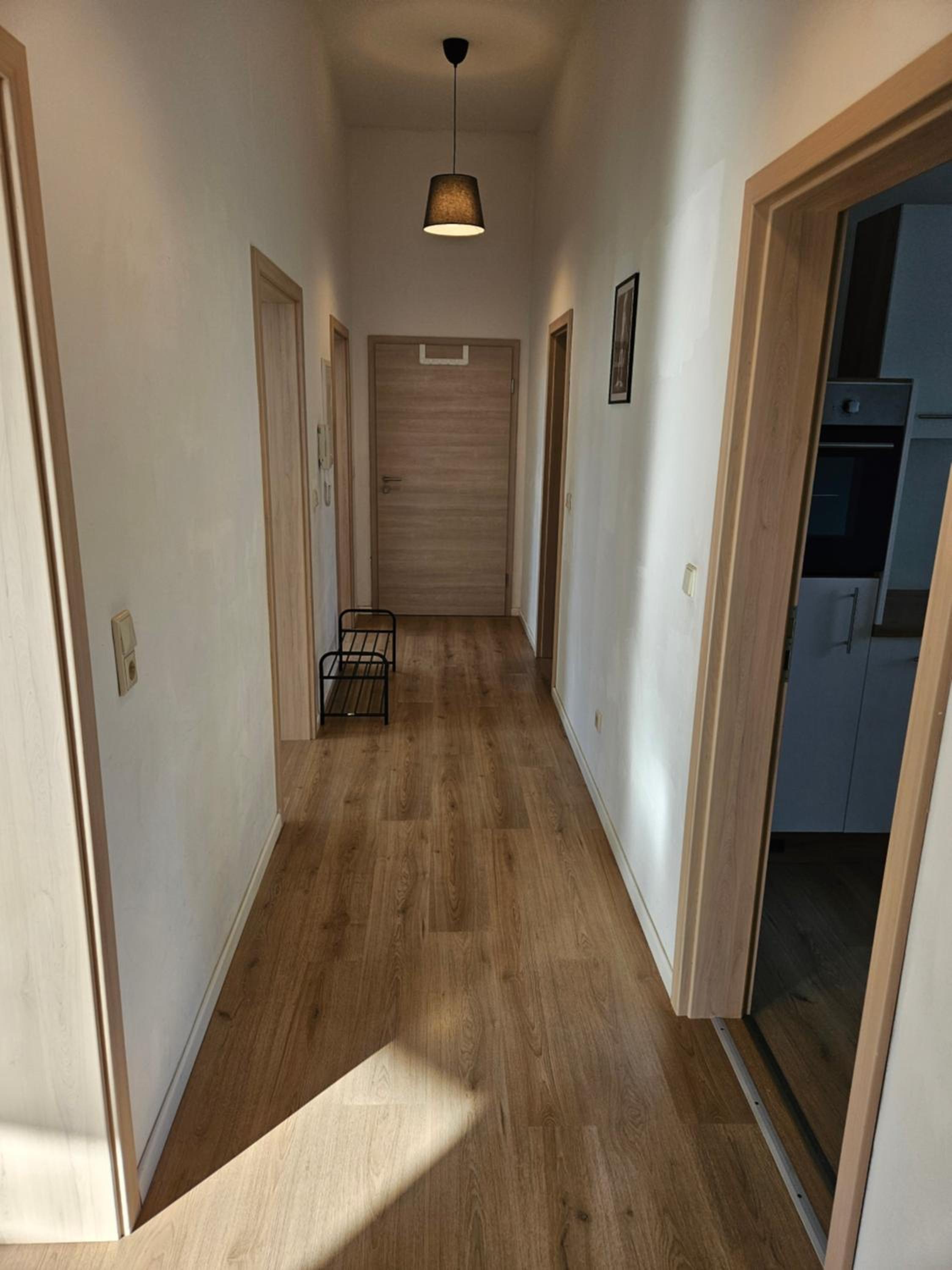 Evelyns Apartment, nahe der Therme und dem Zentrum, privat Parkplatz, Balkon, Highspeed-WLAN