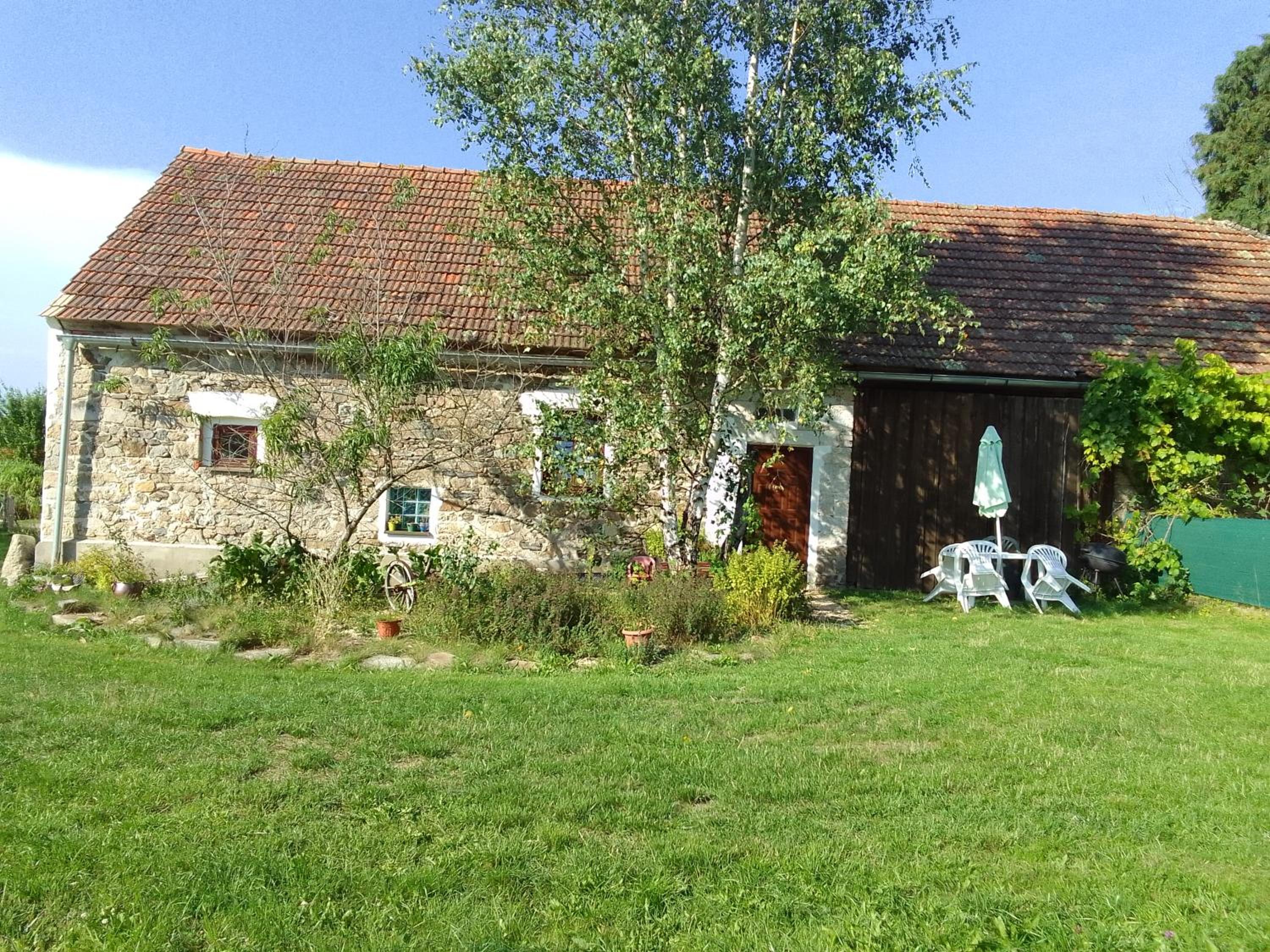 ROSE COTTAGE (sleeps 4)