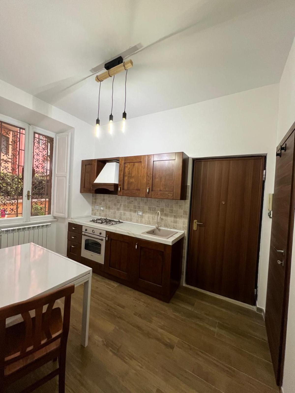 Laura luxury apartment in the center Rome