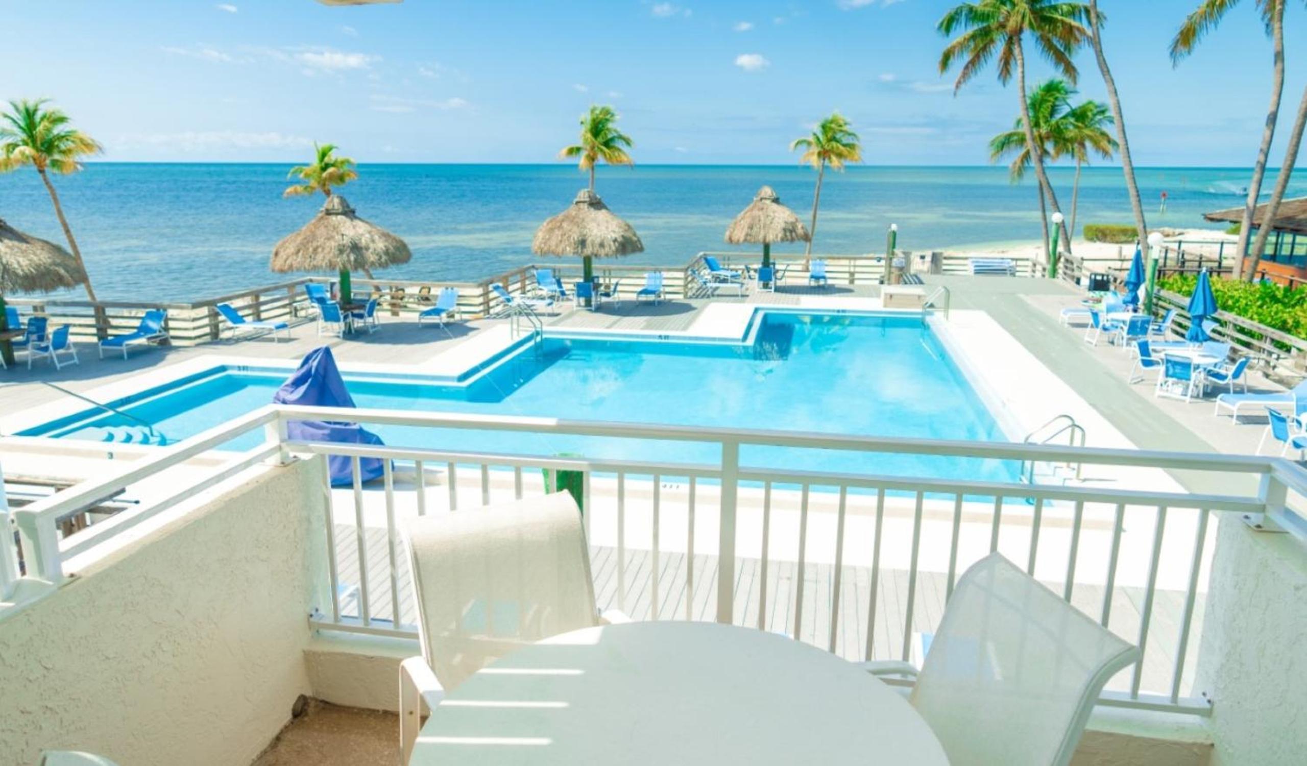Key West & The Florida Keys Vacations - Caloosa Cove Resort - With Full Kitchens - Property Image 2