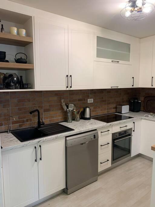 Sava Serenity: 2BR Near River view 3