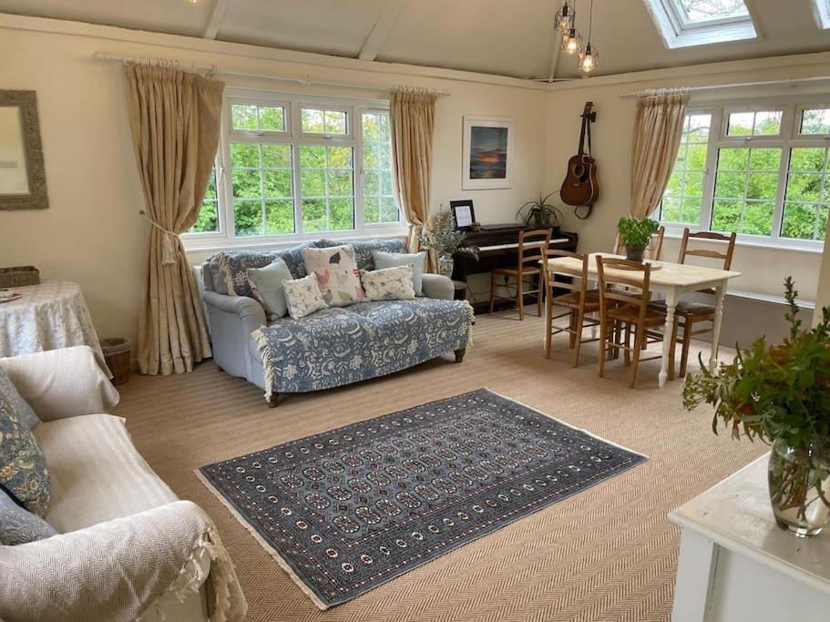 Huntleys Lodge