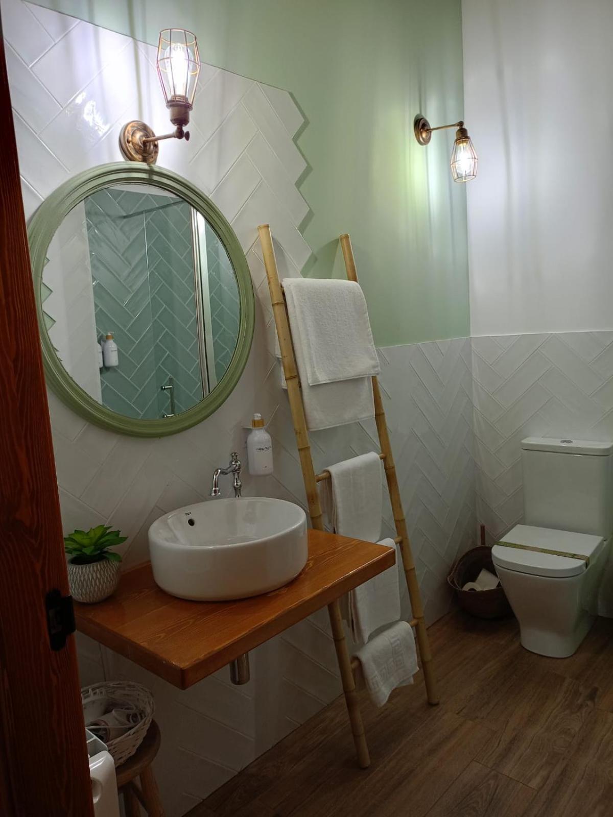 LA CASITA DEL CARRETERO