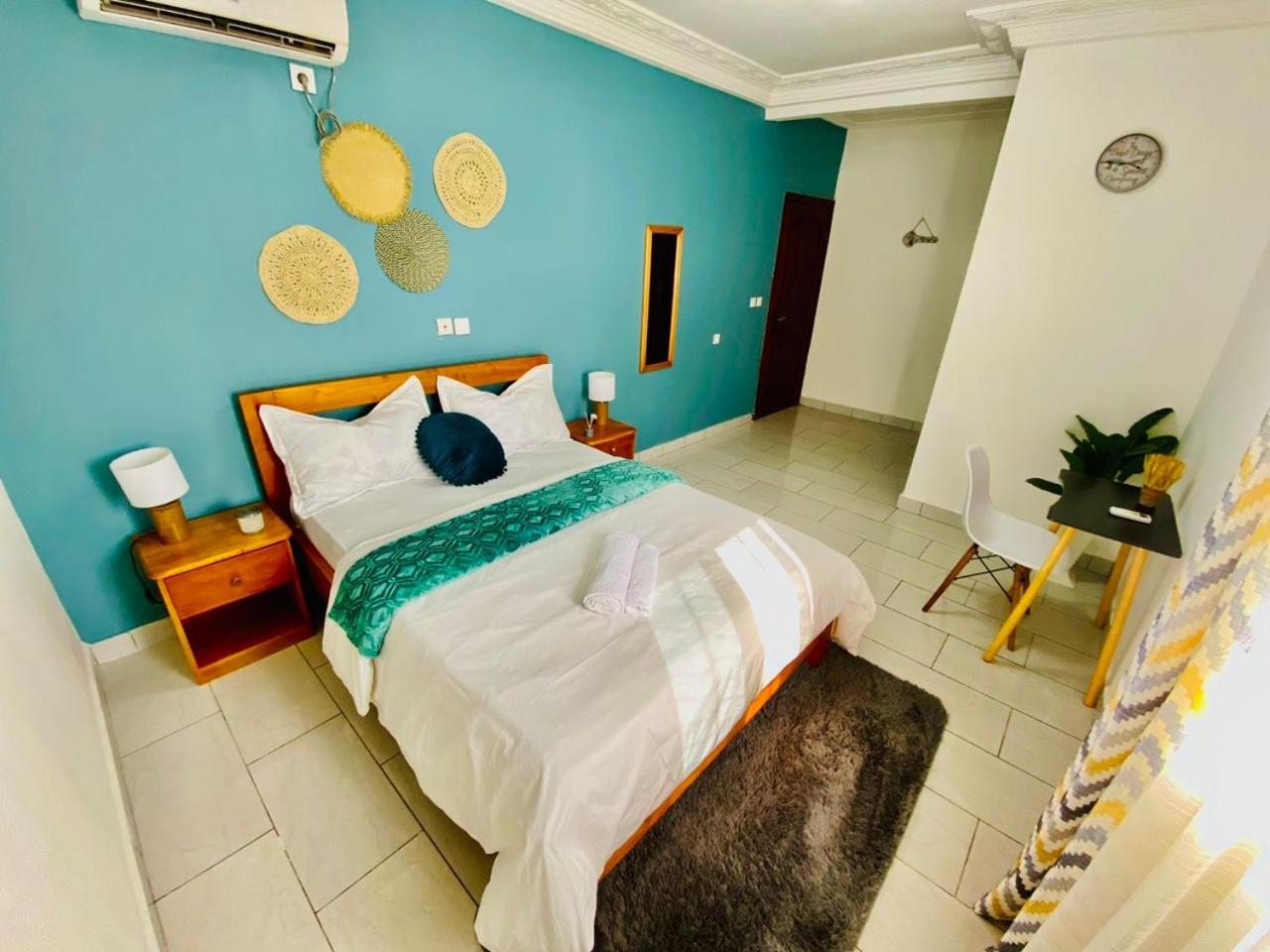 Appartement meublé 2 Chambres, Salon - Bastos, Ambassade du Tchad, Yaoundé, CMR