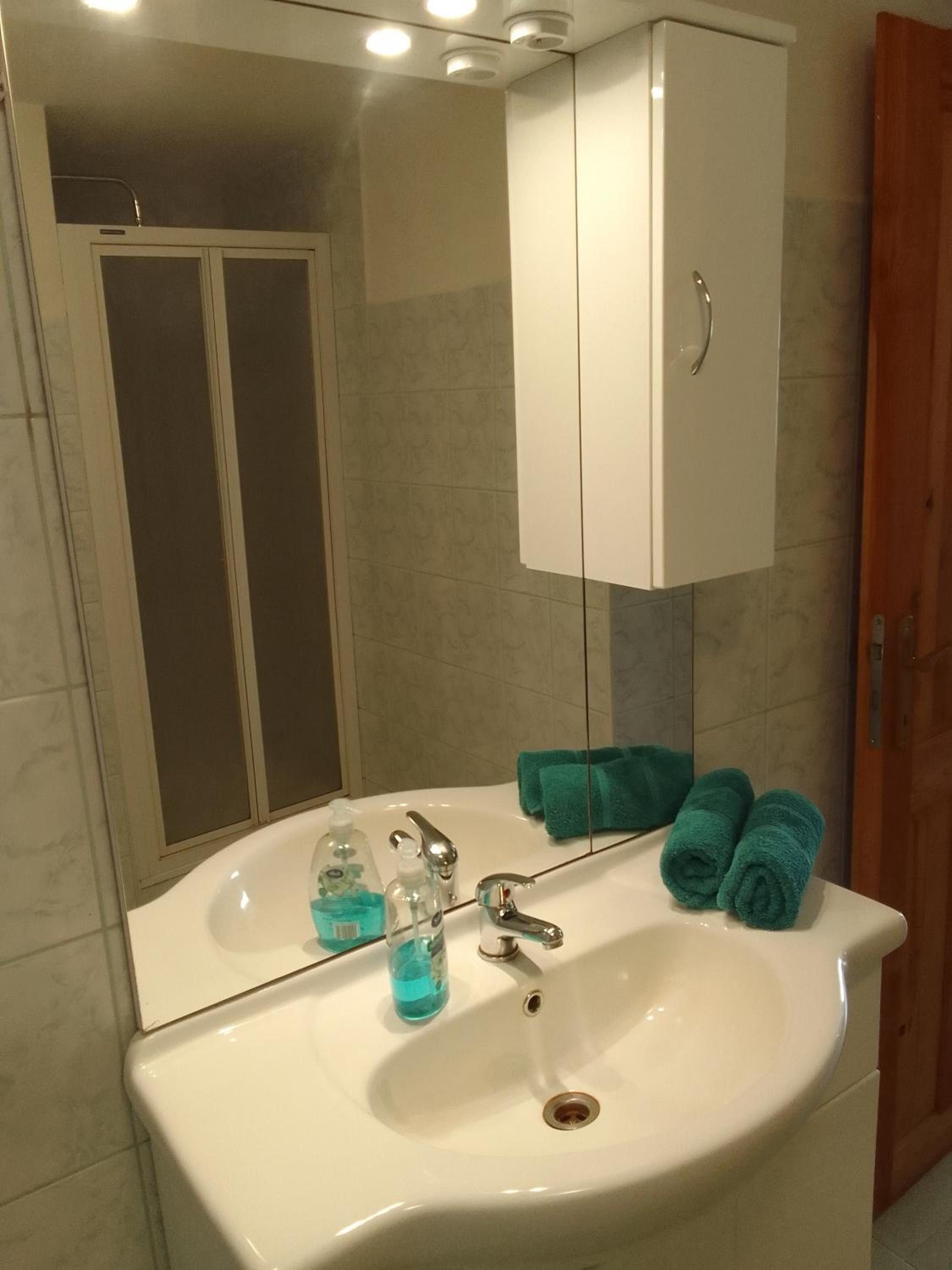 ROSE COTTAGE (sleeps 4)