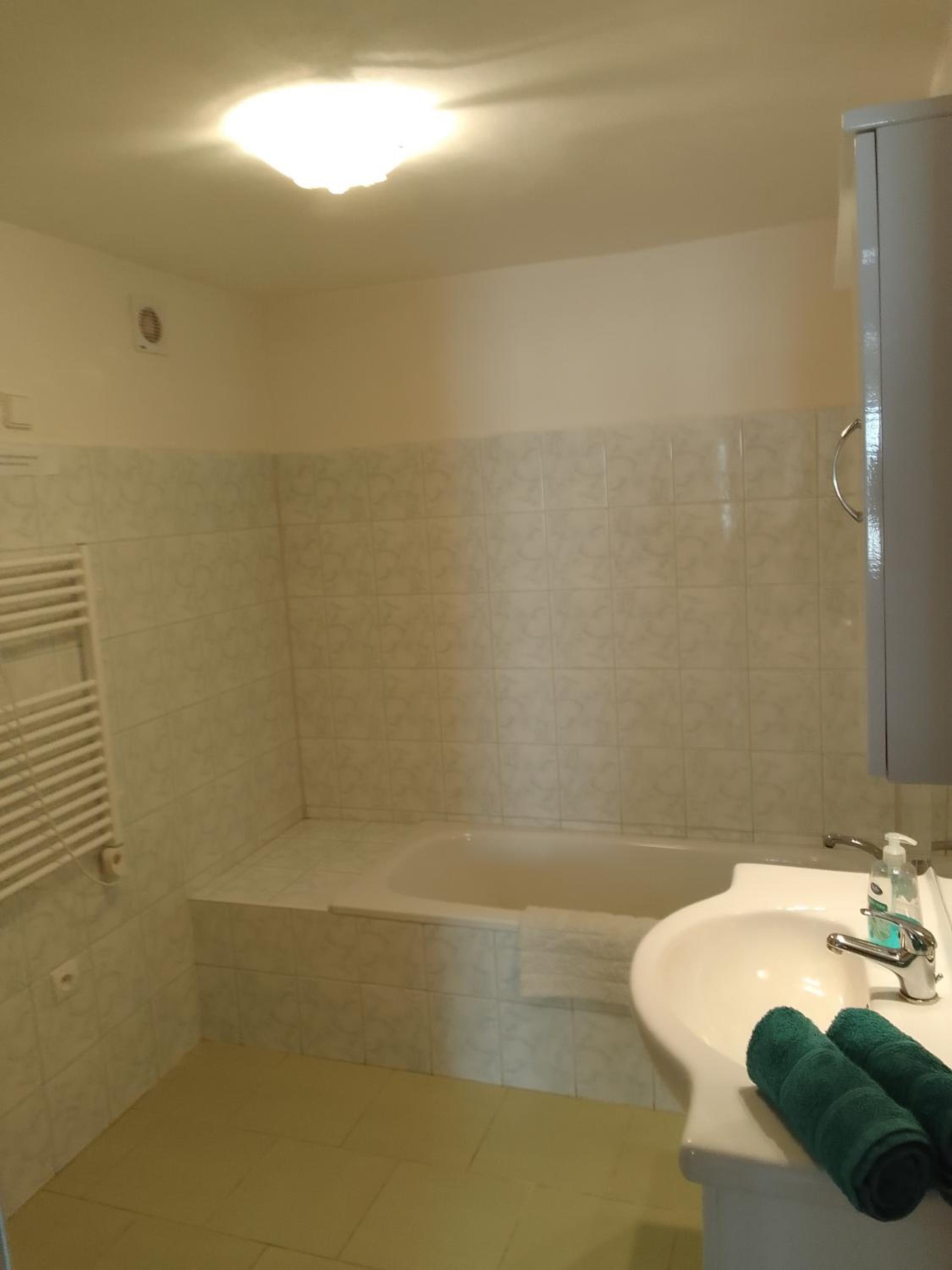 ROSE COTTAGE (sleeps 4)