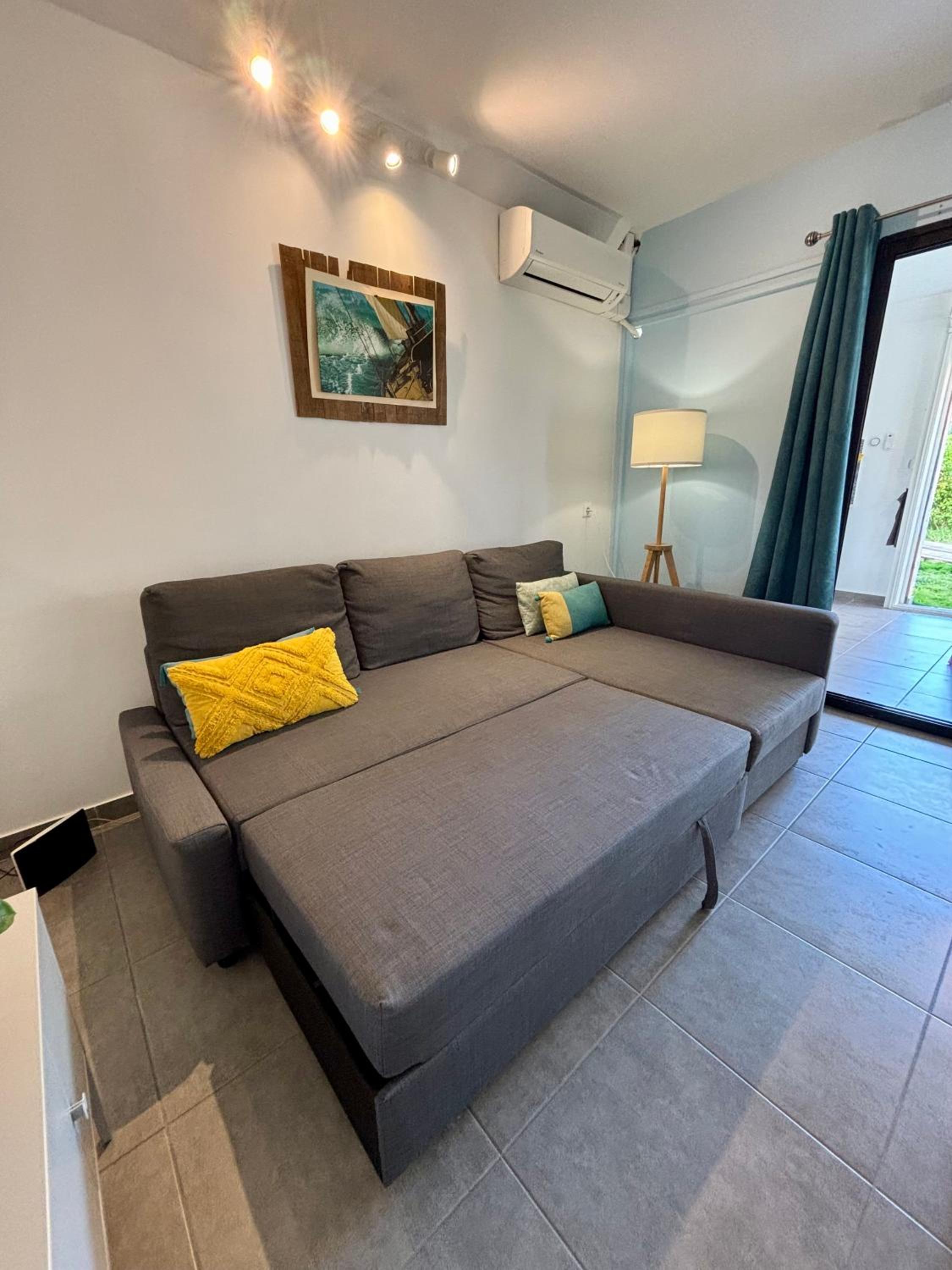 Appartement en rez-de-jardin view 3