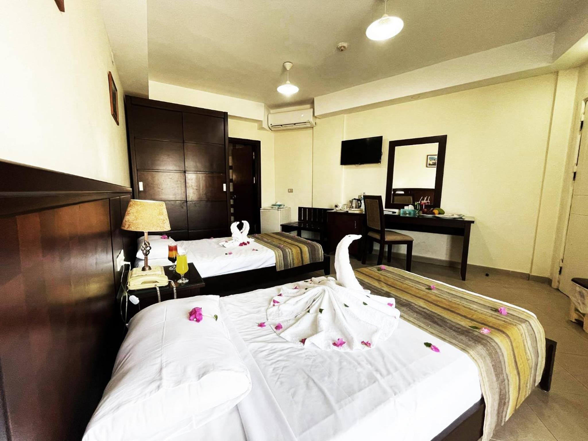 Naama Inn Hotel