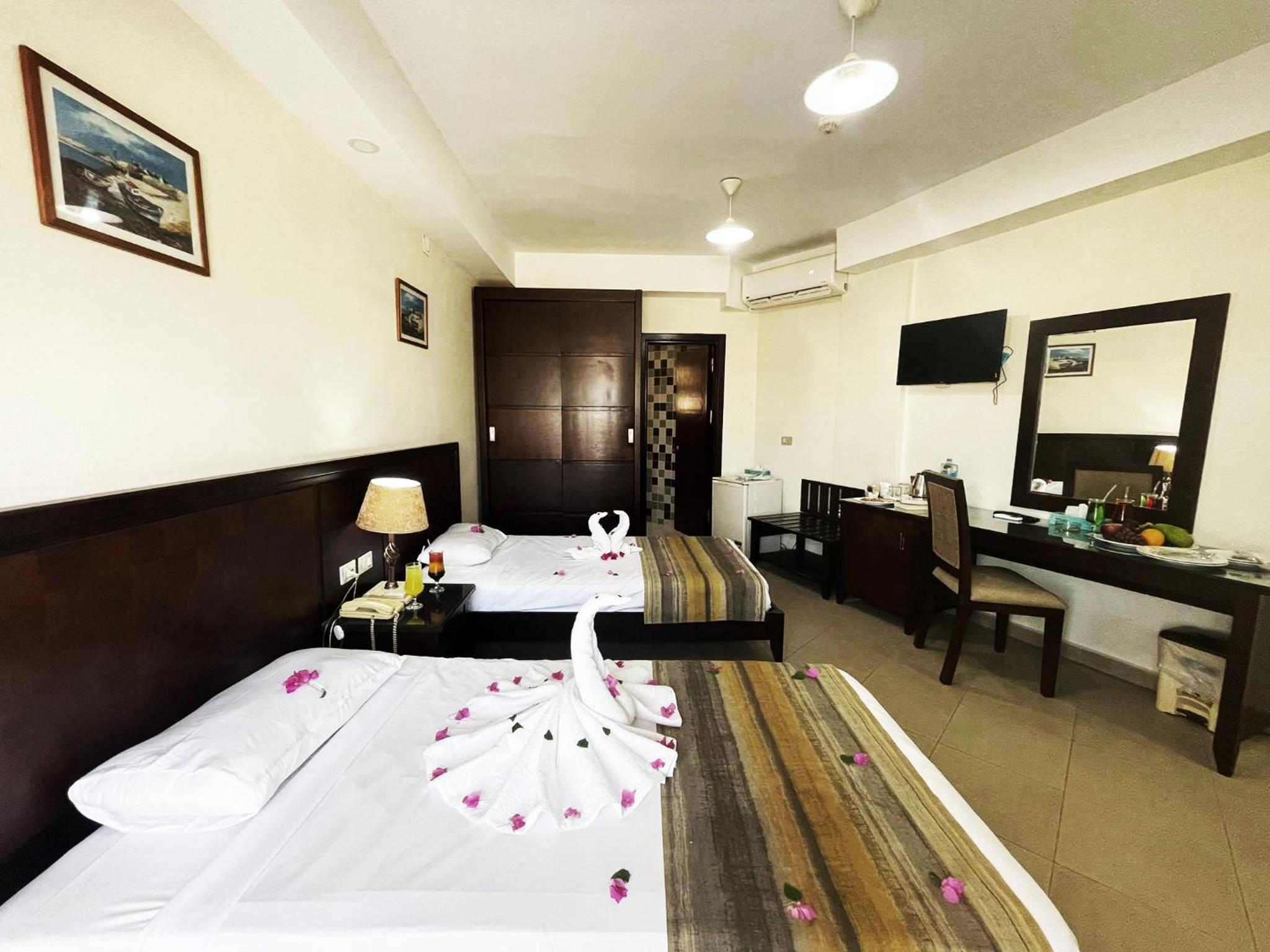 Naama Inn Hotel