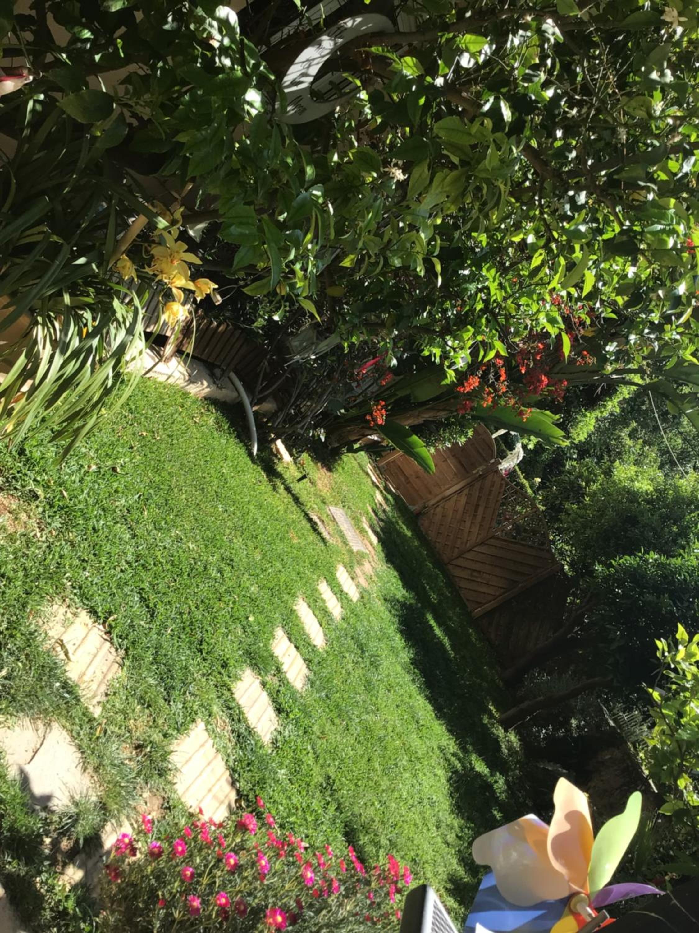 PJ GARDEN HOUSE