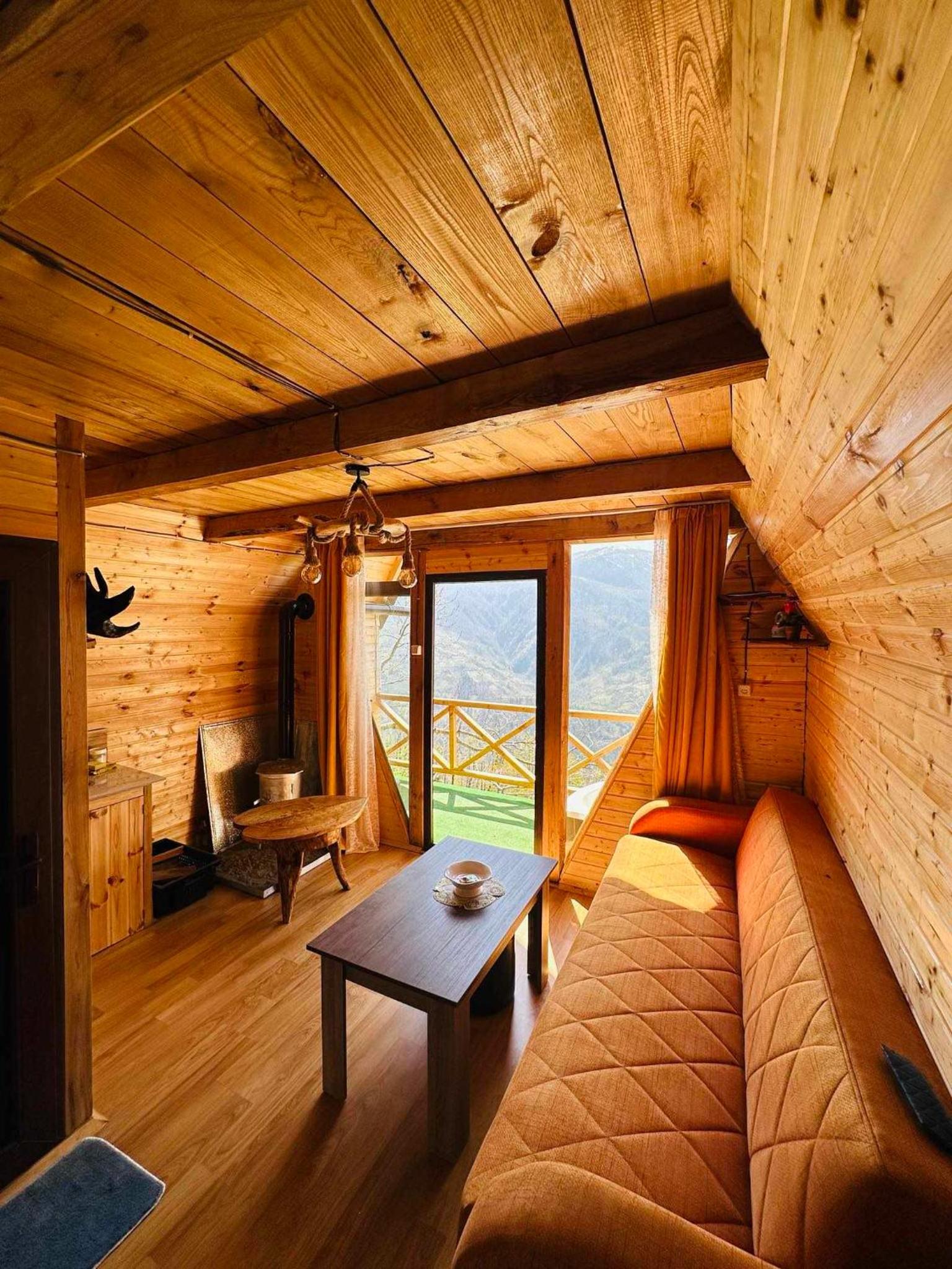 cottage panorama merisi view 3