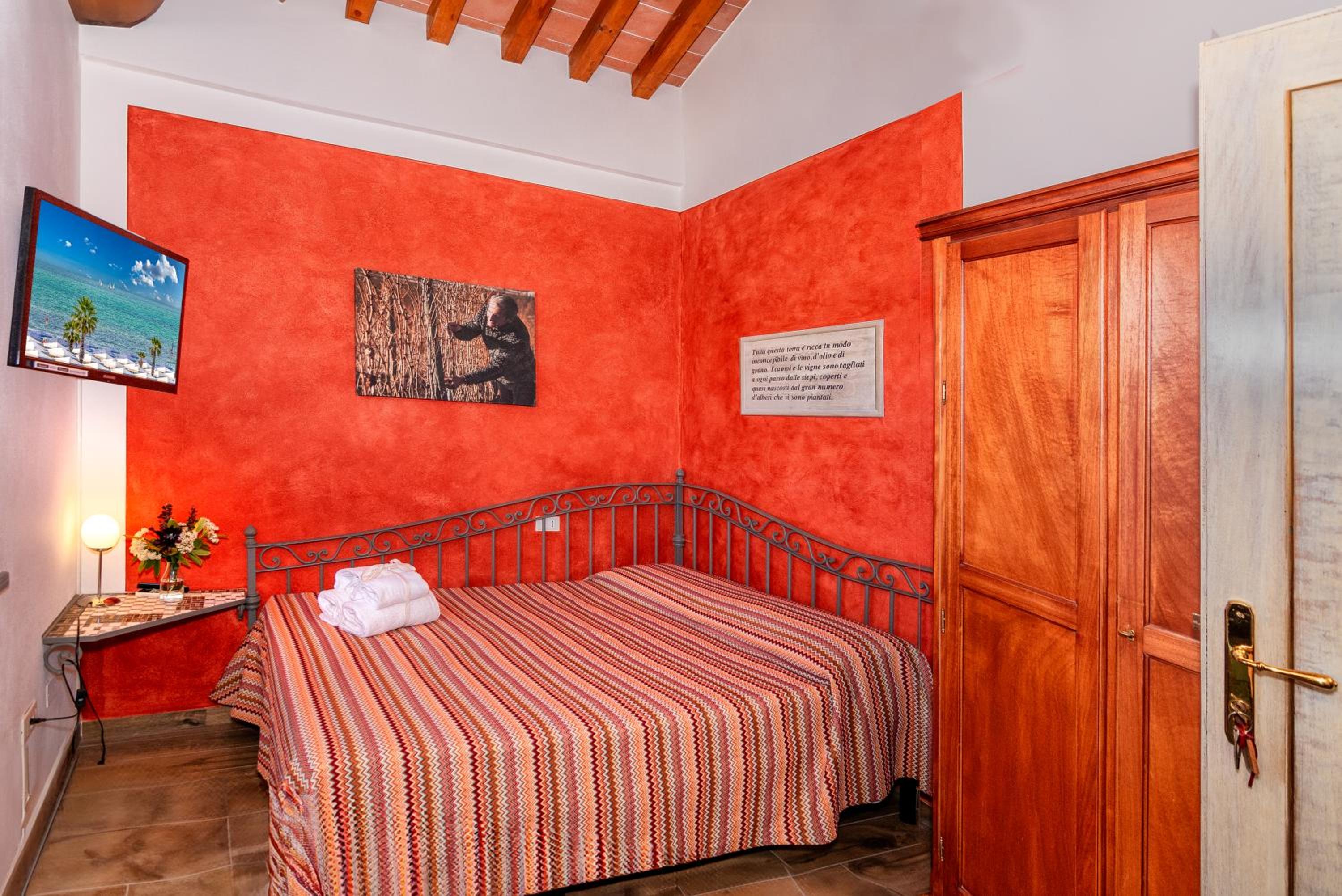 B&B Il Giardino dei Poeti and Apartaments