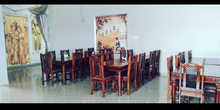 HOTEL SHREE DEWARIKA NANDEN sikar