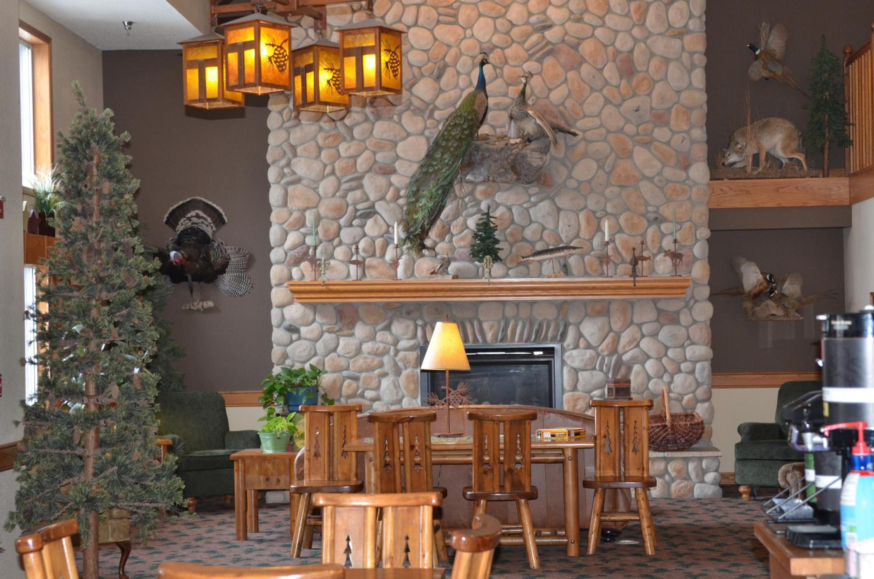 Boarders Inn and Suites by Cobblestone Hotels - Fayette