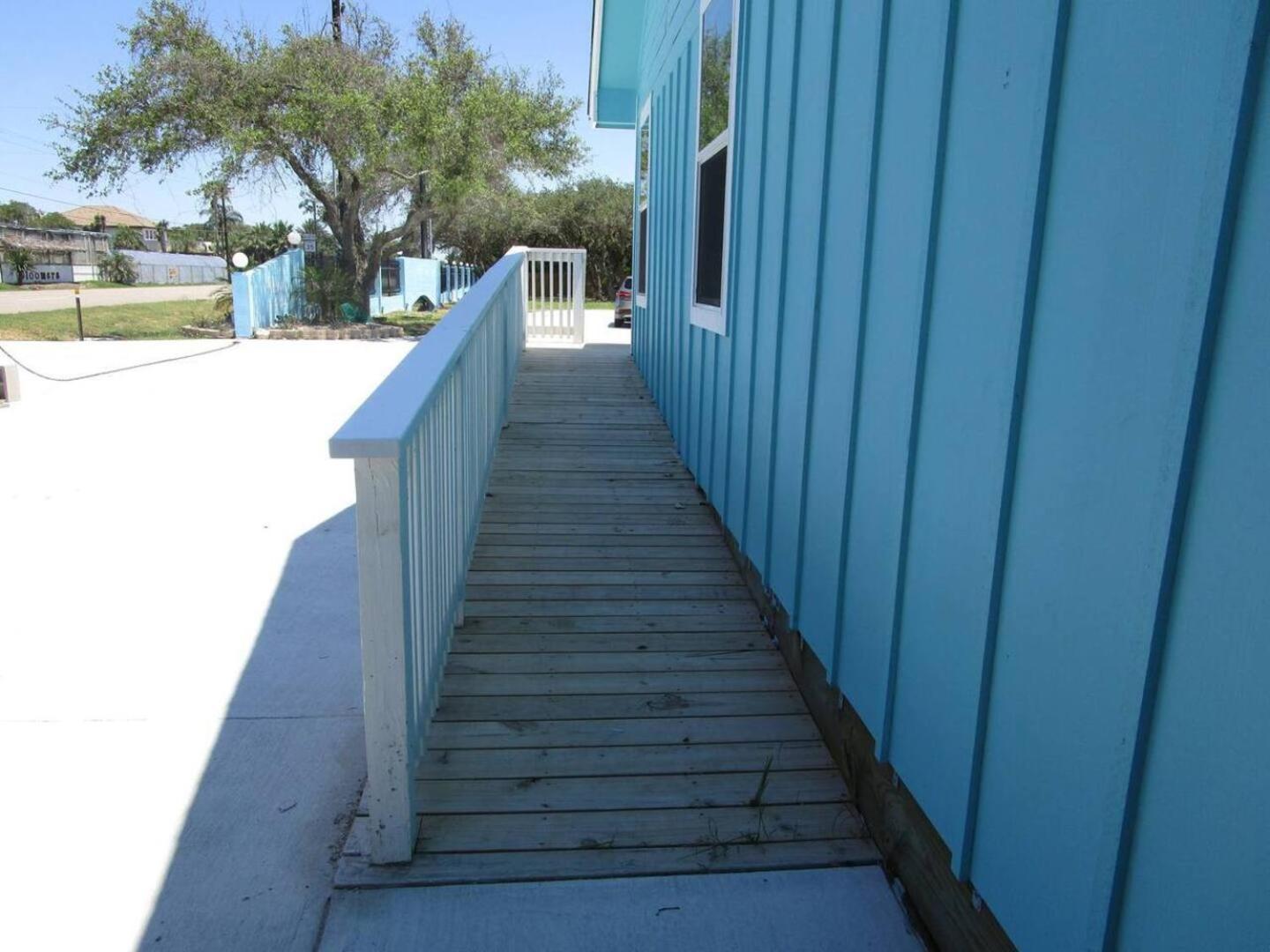 Horizon #1 Wheelchair Accessible