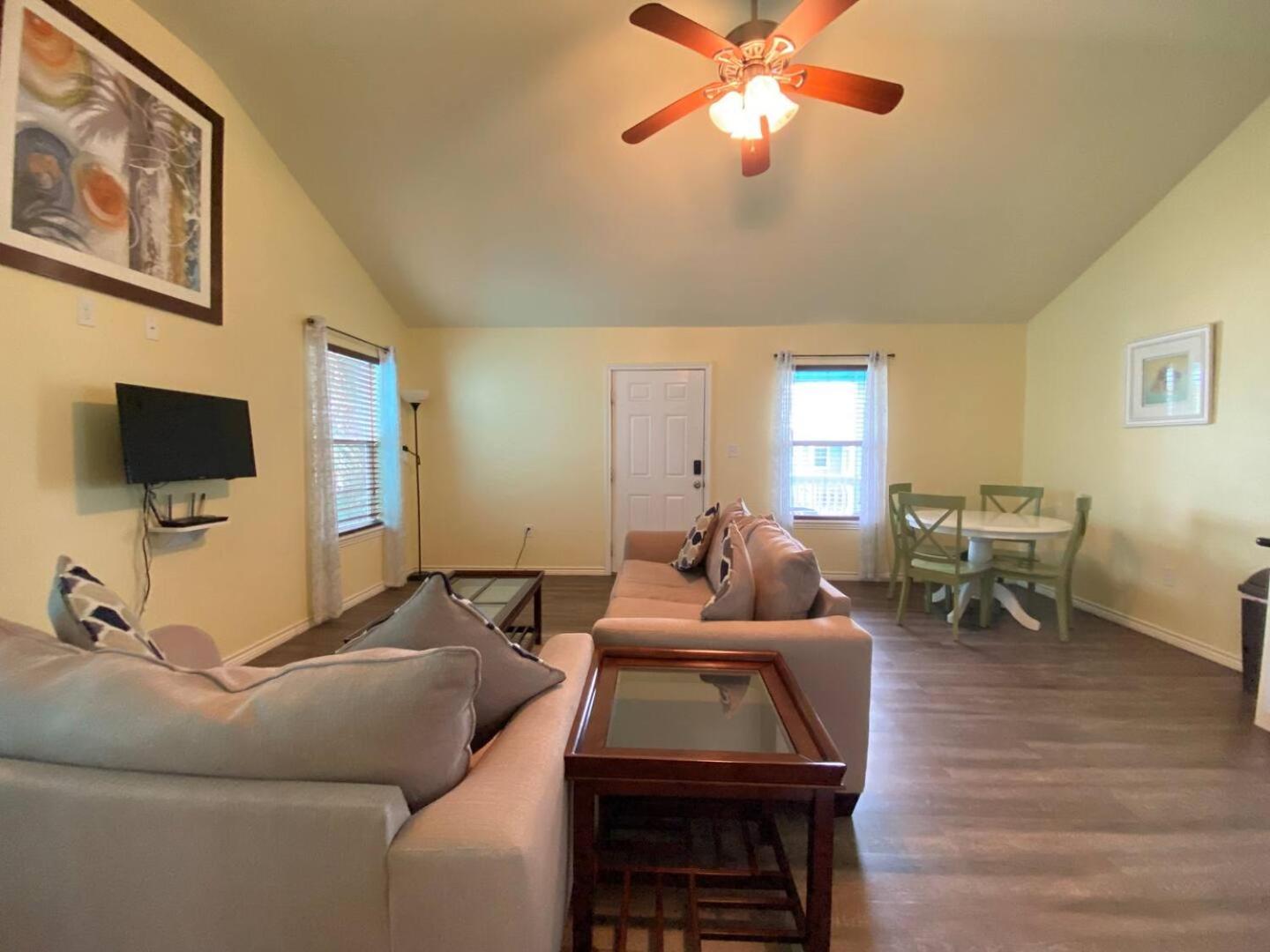 Horizon #1 Wheelchair Accessible