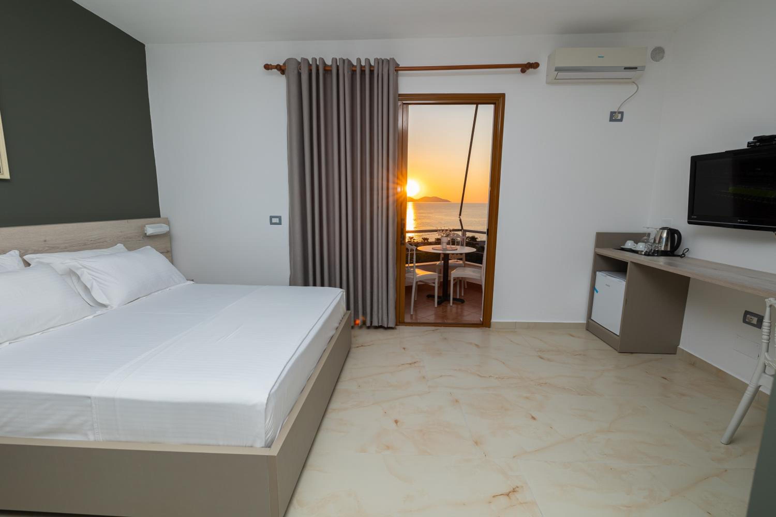 Hotel Idi
