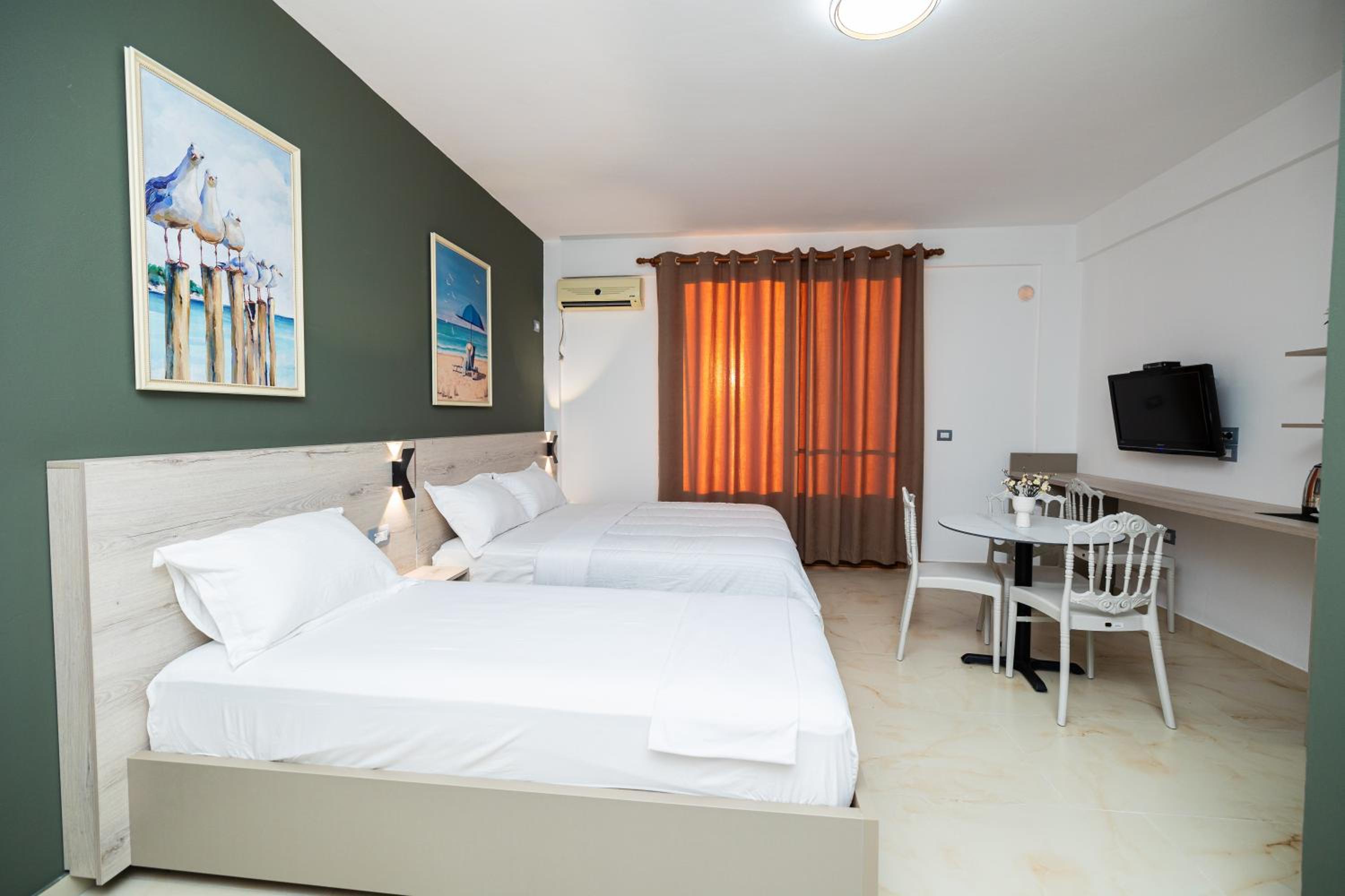 Hotel Idi