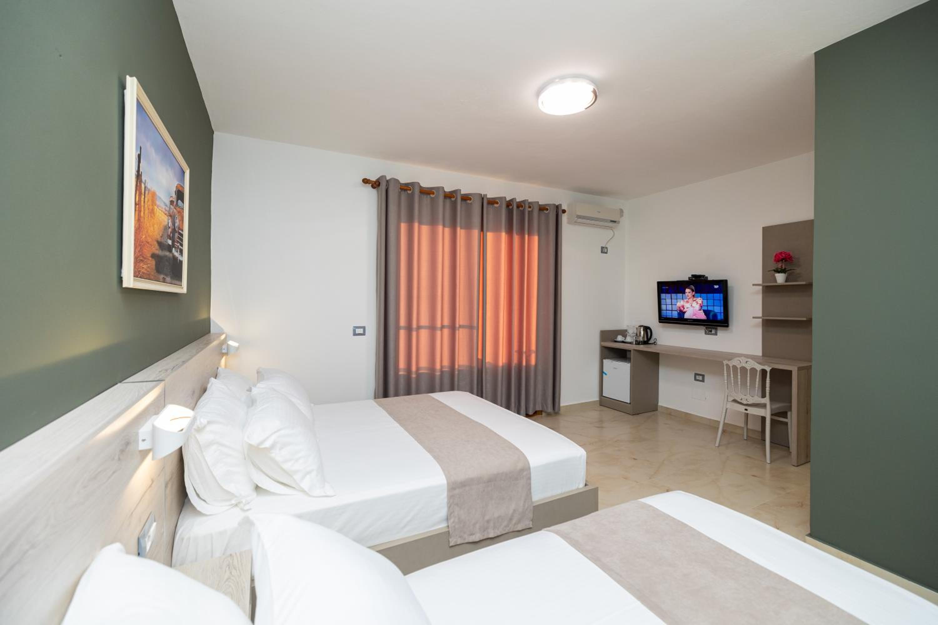 Hotel Idi
