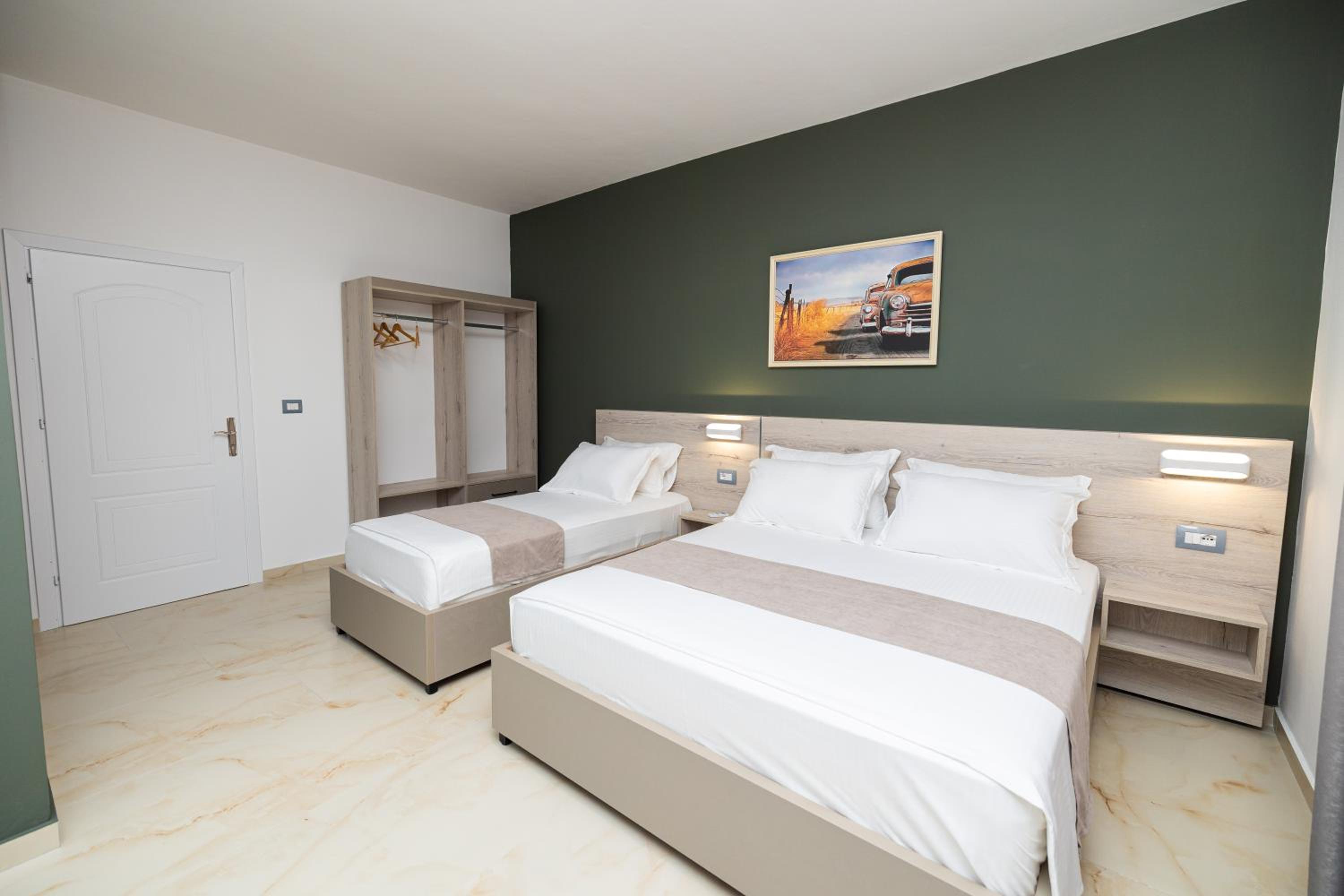 Hotel Idi