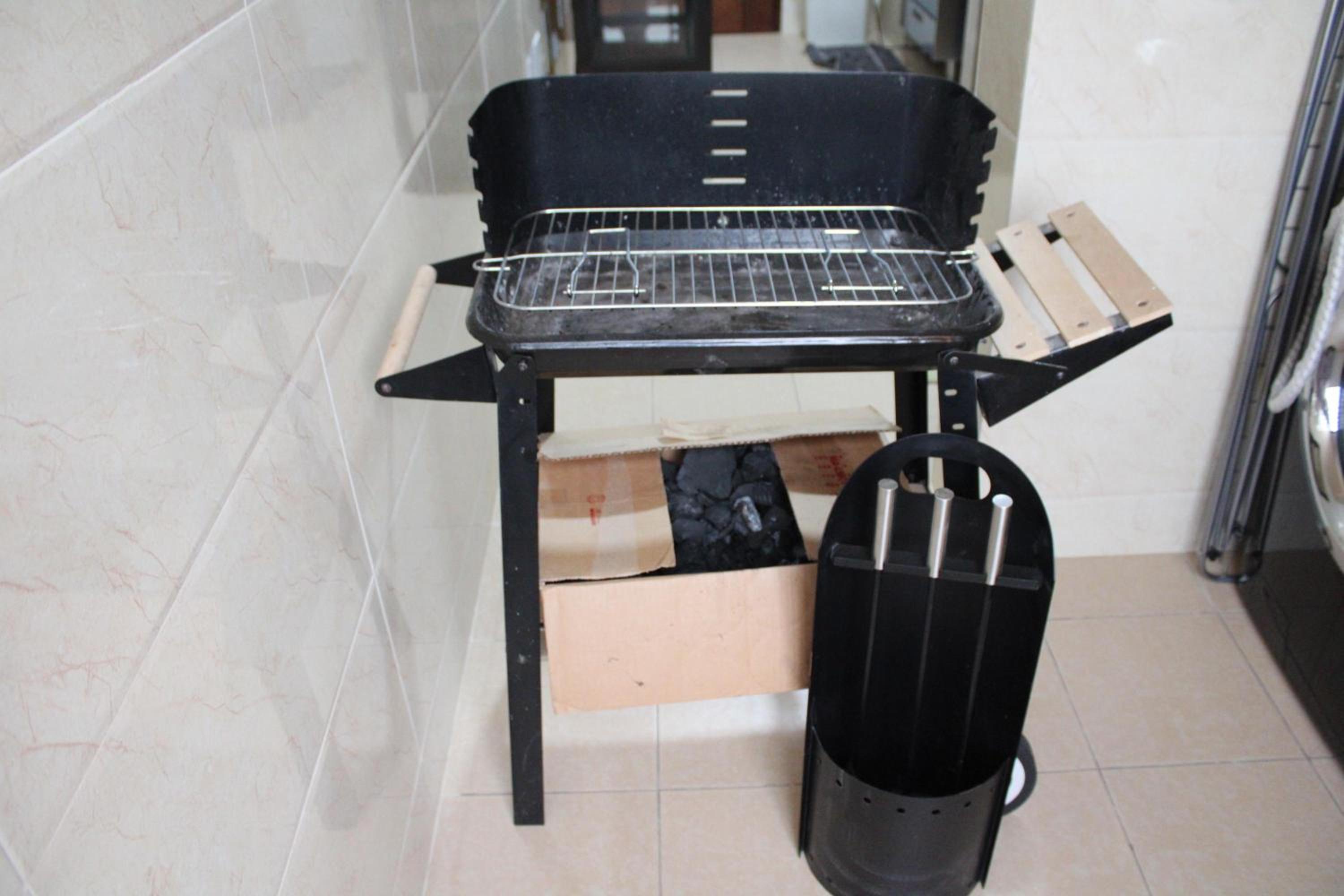 3 Appartements Indépendants - 1 ou 2 Chambres - Du Voyageur Solo au Groupe de 10 personnes - Résidence Calme, Proche Abidjan